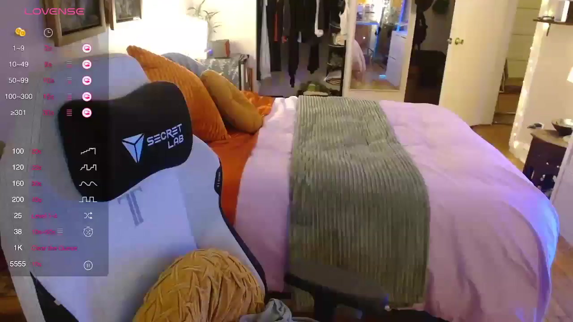 Gallery image thumbnail from Sweetestlilly's myfreecams stream on, 11/08/2023, 02:21 image 1 of 20