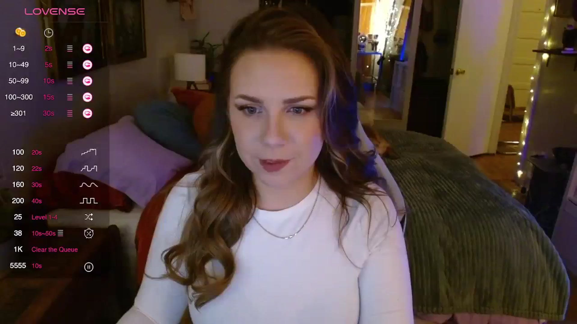 Gallery image thumbnail from Sweetestlilly's myfreecams stream on, 11/13/2023, 04:28 image 7 of 20