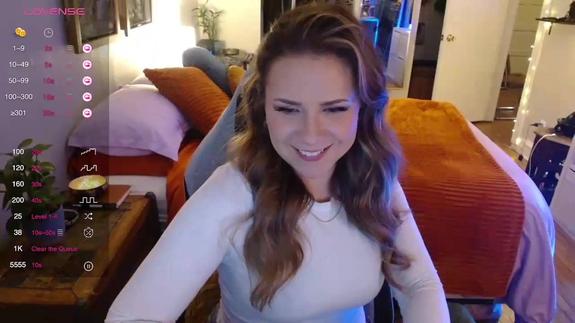 Gallery image thumbnail from Sweetestlilly's myfreecams stream on, 11/26/2023, 03:38 image 3 of 20