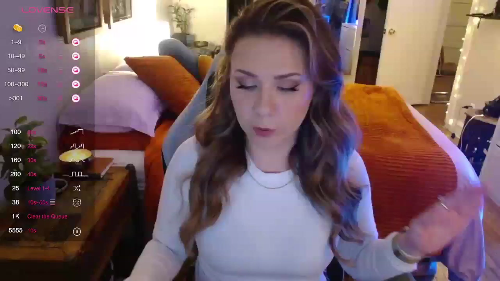 Gallery image thumbnail from Sweetestlilly's myfreecams stream on, 11/26/2023, 03:38 image 1 of 20