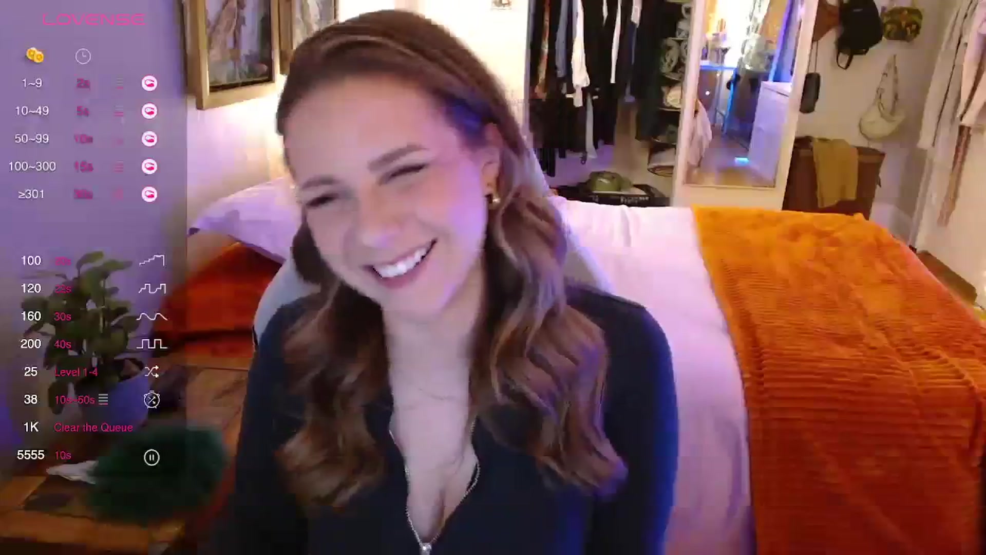Gallery image thumbnail from Sweetestlilly's myfreecams stream on, 11/30/2023, 03:47 image 6 of 20