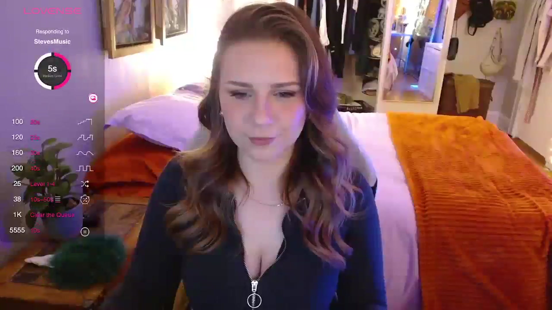 Gallery image thumbnail from Sweetestlilly's myfreecams stream on, 11/30/2023, 03:47 image 8 of 20