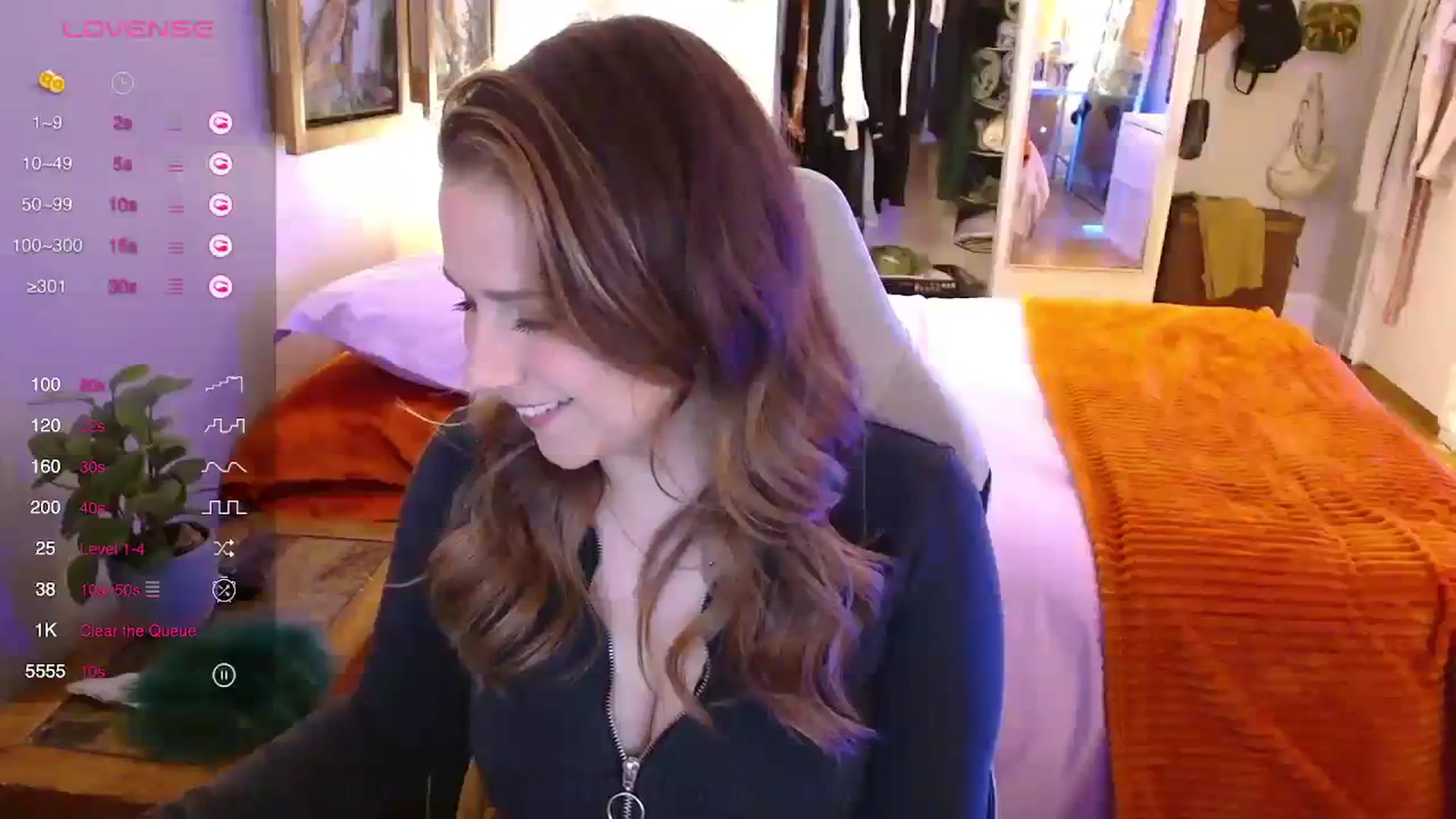 Gallery image thumbnail from Sweetestlilly's myfreecams stream on, 11/30/2023, 03:47 image 7 of 20