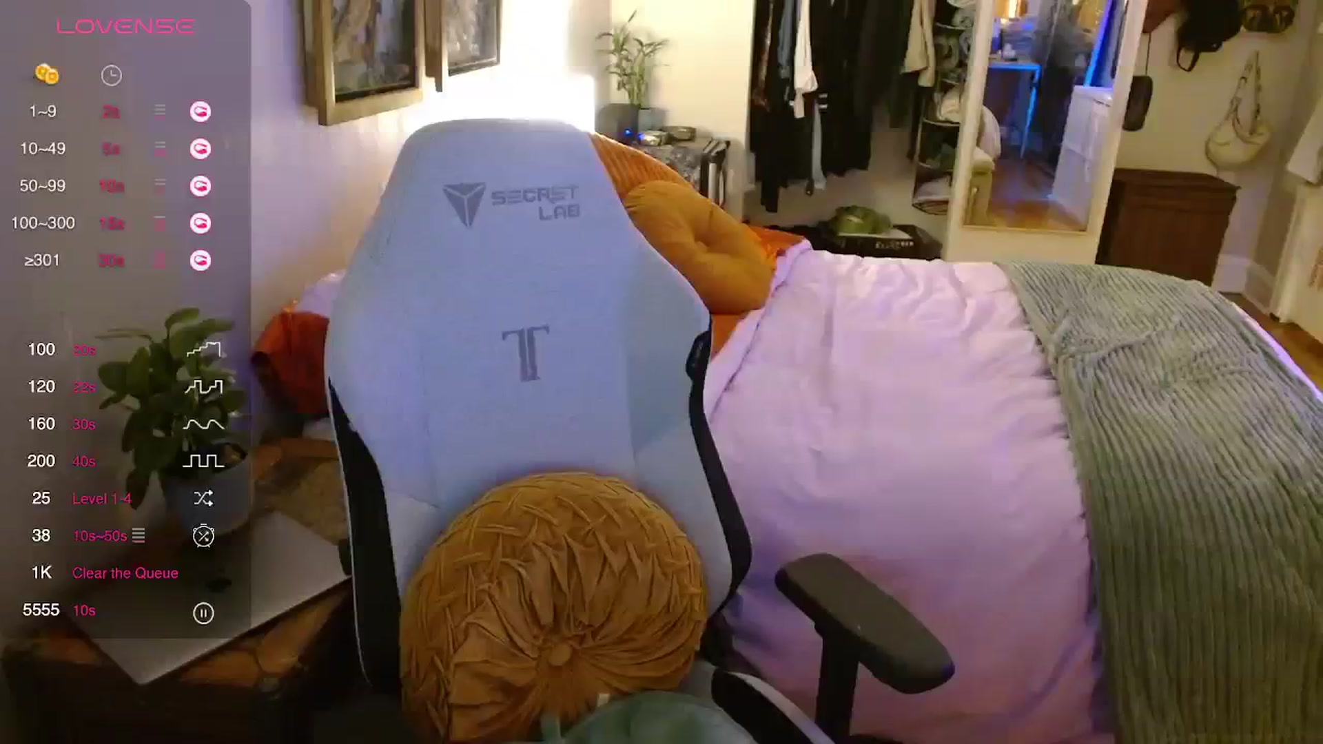 Gallery image thumbnail from Sweetestlilly's myfreecams stream on, 12/01/2023, 02:48 image 19 of 20