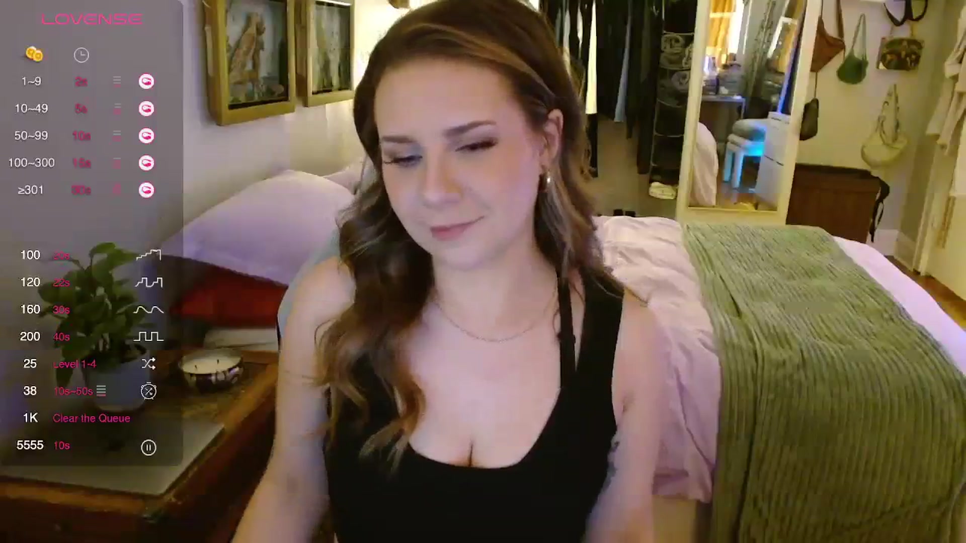 Gallery image thumbnail from Sweetestlilly's myfreecams stream on, 12/07/2023, 04:44 image 7 of 20