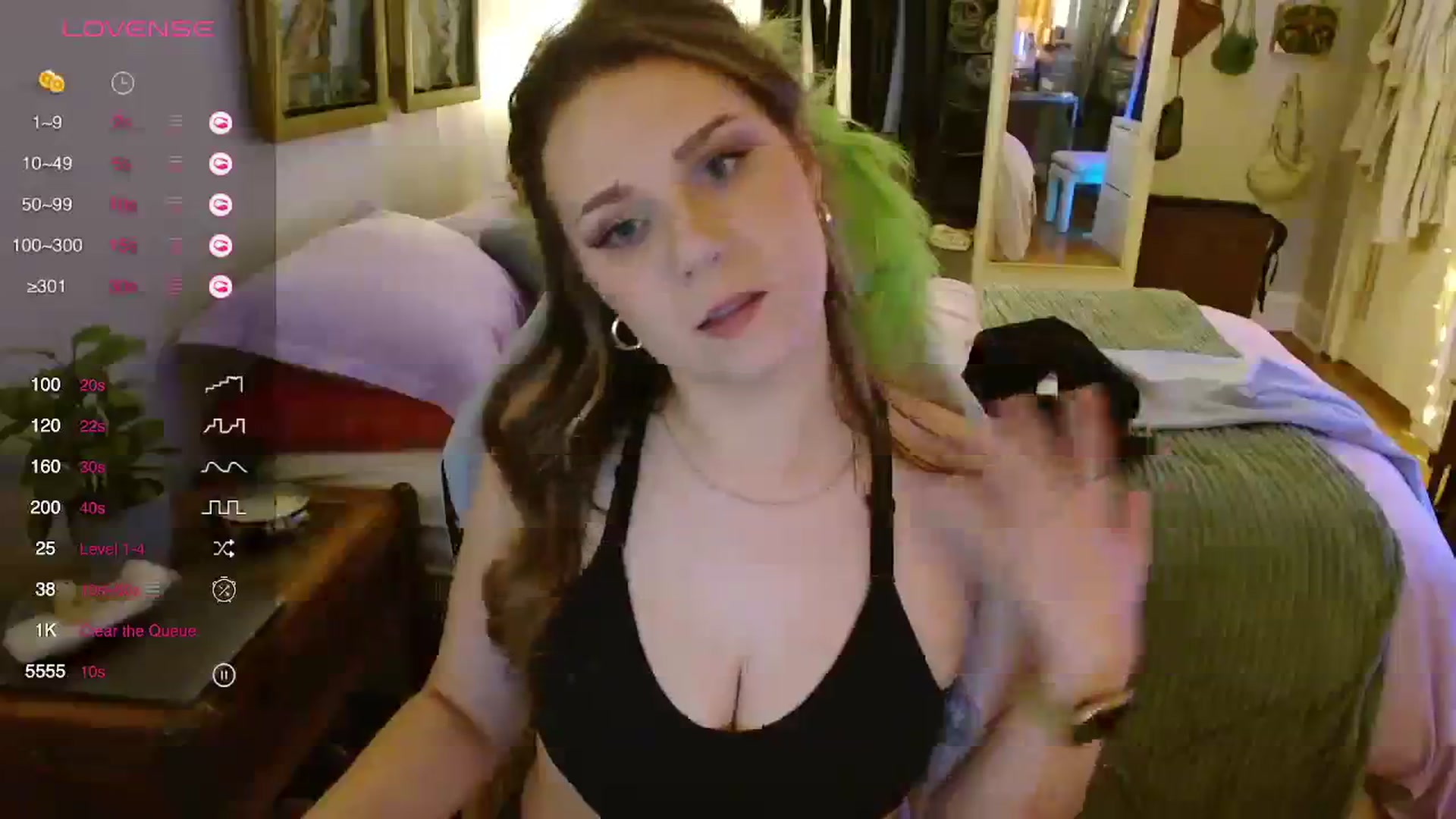 Gallery image thumbnail from Sweetestlilly's myfreecams stream on, 12/07/2023, 04:44 image 18 of 20