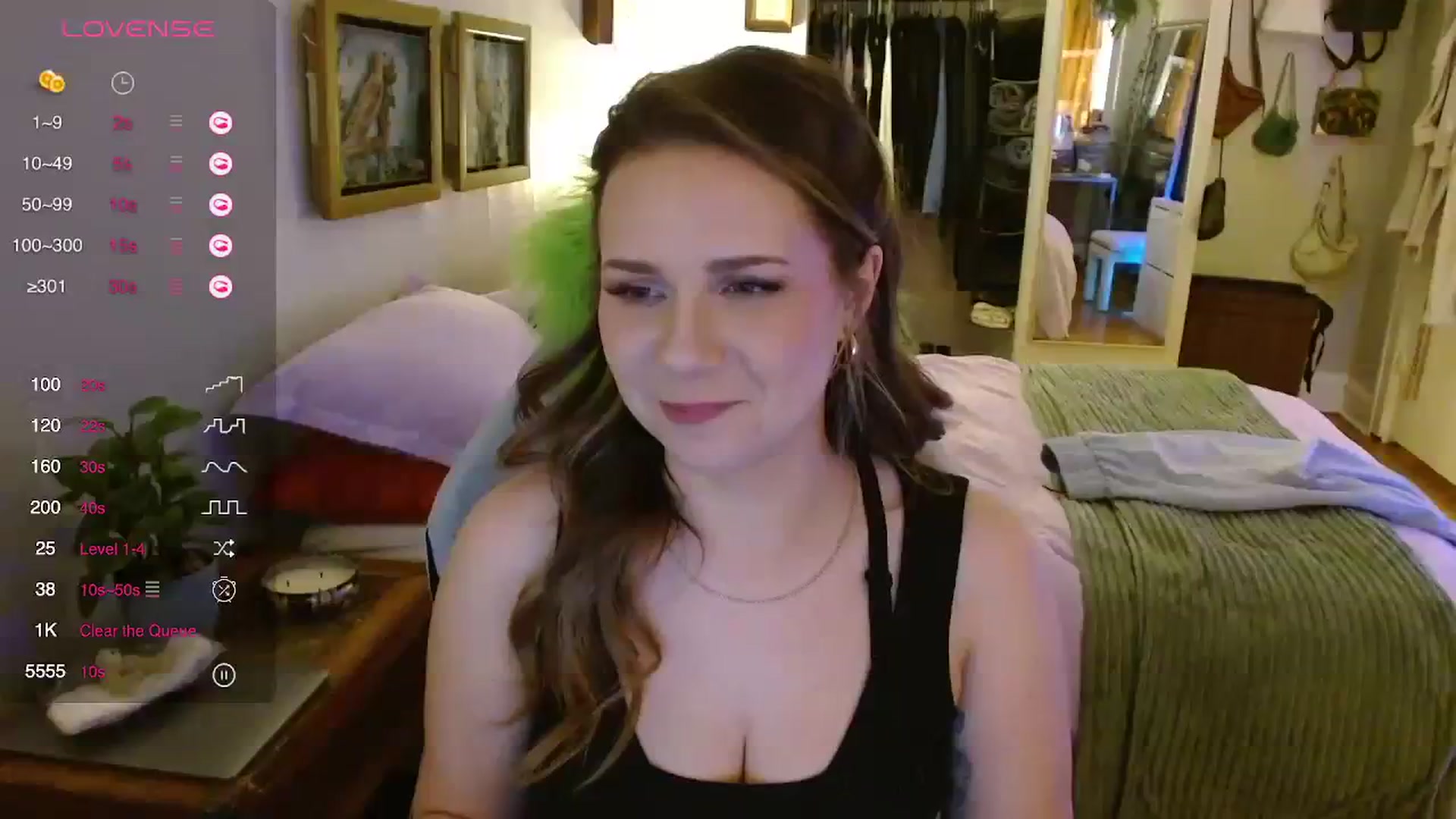 Gallery image thumbnail from Sweetestlilly's myfreecams stream on, 12/07/2023, 04:44 image 12 of 20