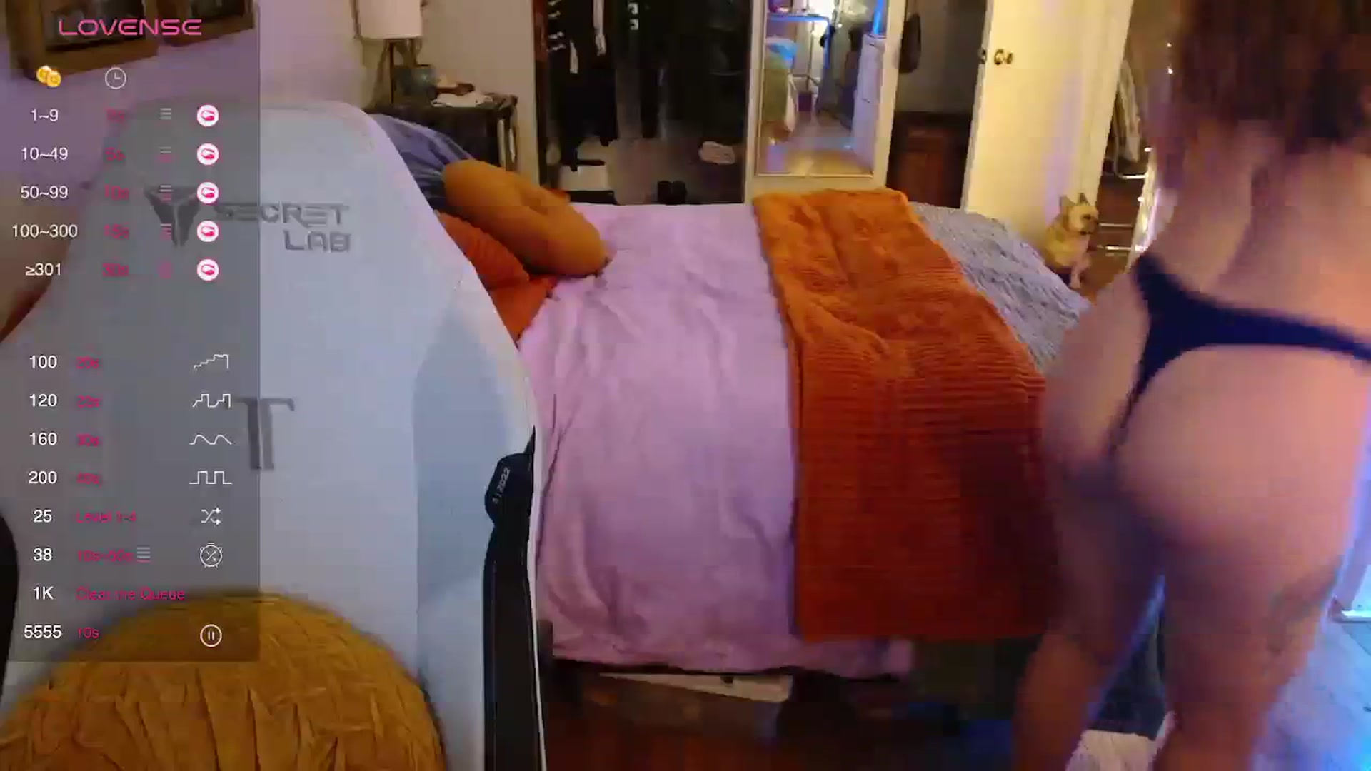 Gallery image thumbnail from Sweetestlilly's myfreecams stream on, 12/19/2023, 02:18 image 2 of 20