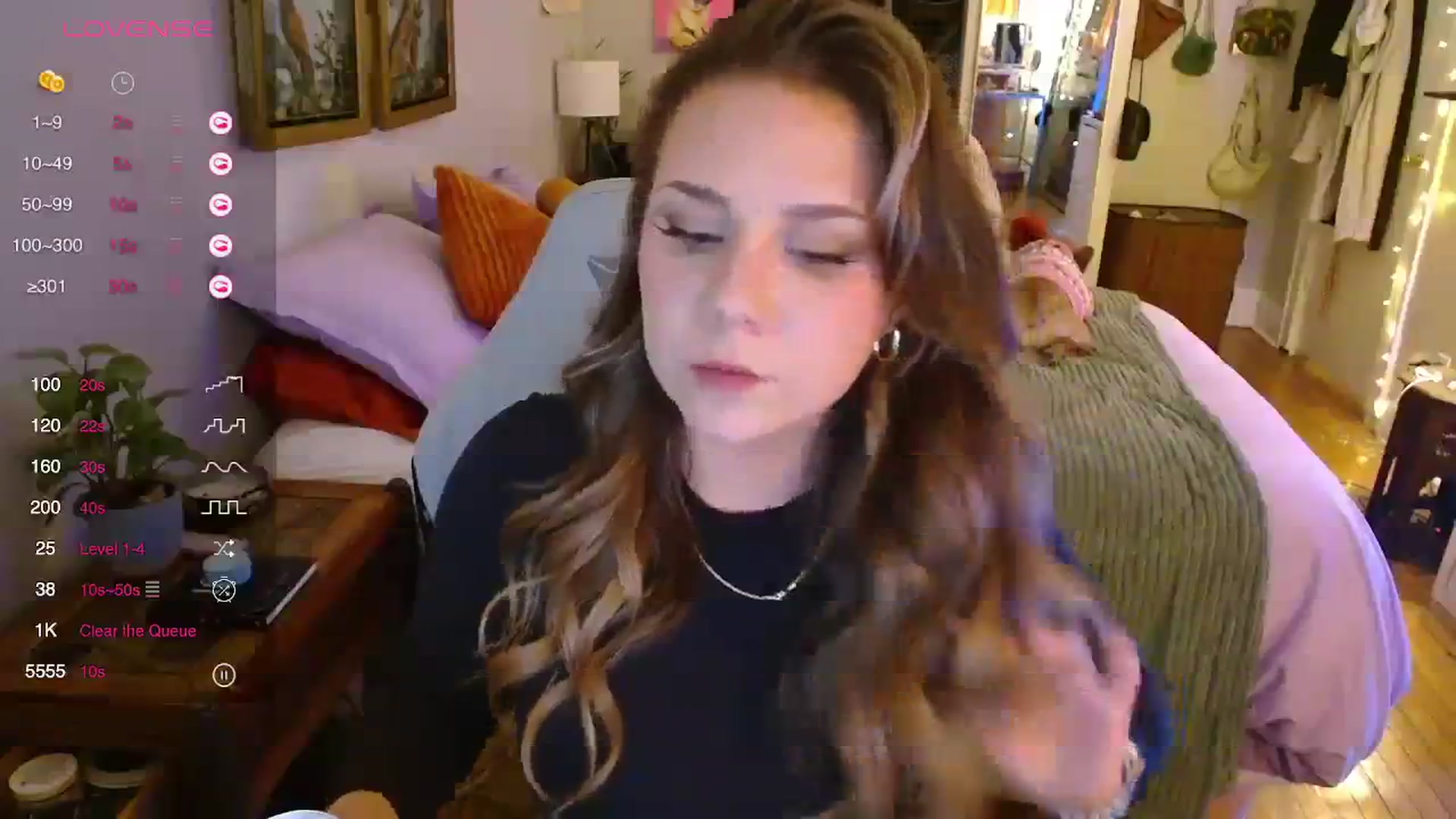 Gallery image thumbnail from Sweetestlilly's myfreecams stream on, 12/28/2023, 03:14 image 16 of 20