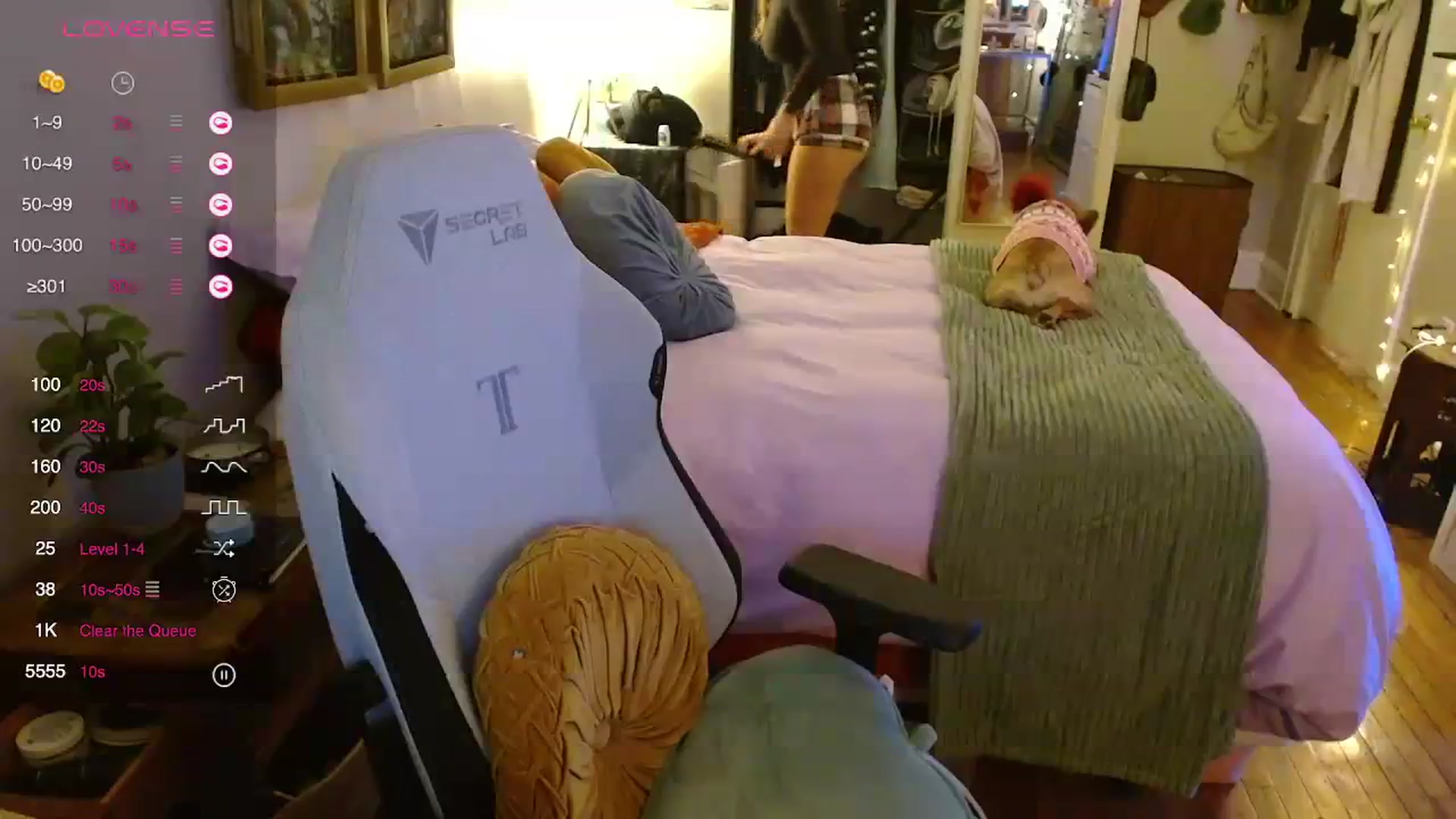 Gallery image thumbnail from Sweetestlilly's myfreecams stream on, 12/28/2023, 03:14 image 14 of 20