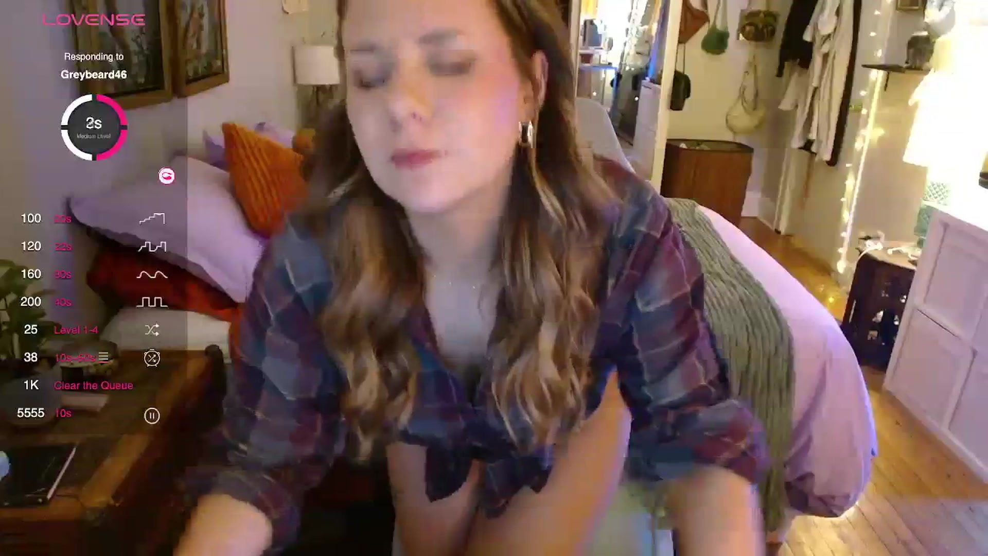 Gallery image thumbnail from Sweetestlilly's myfreecams stream on, 12/28/2023, 05:20 image 4 of 20