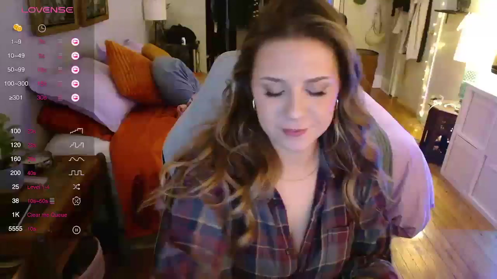 Gallery image thumbnail from Sweetestlilly's myfreecams stream on, 12/28/2023, 05:20 image 8 of 20