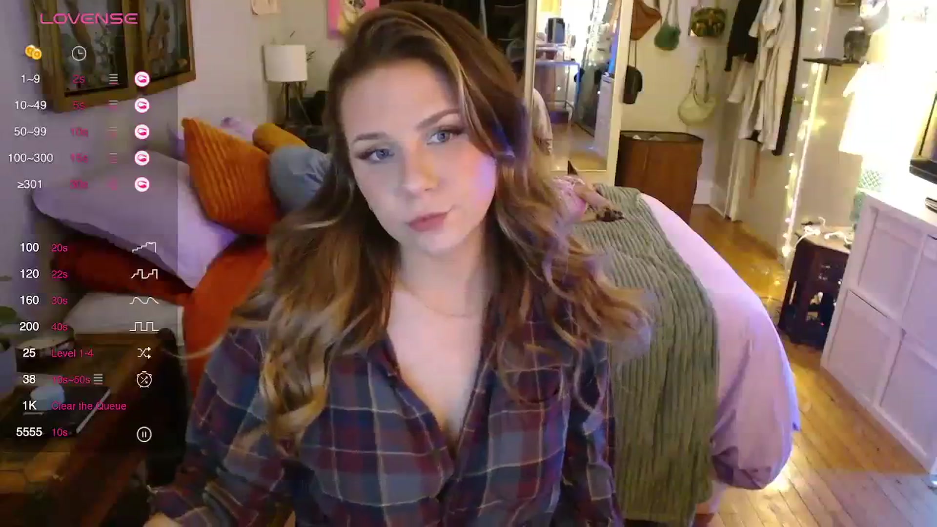 Gallery image thumbnail from Sweetestlilly's myfreecams stream on, 12/28/2023, 05:20 image 3 of 20