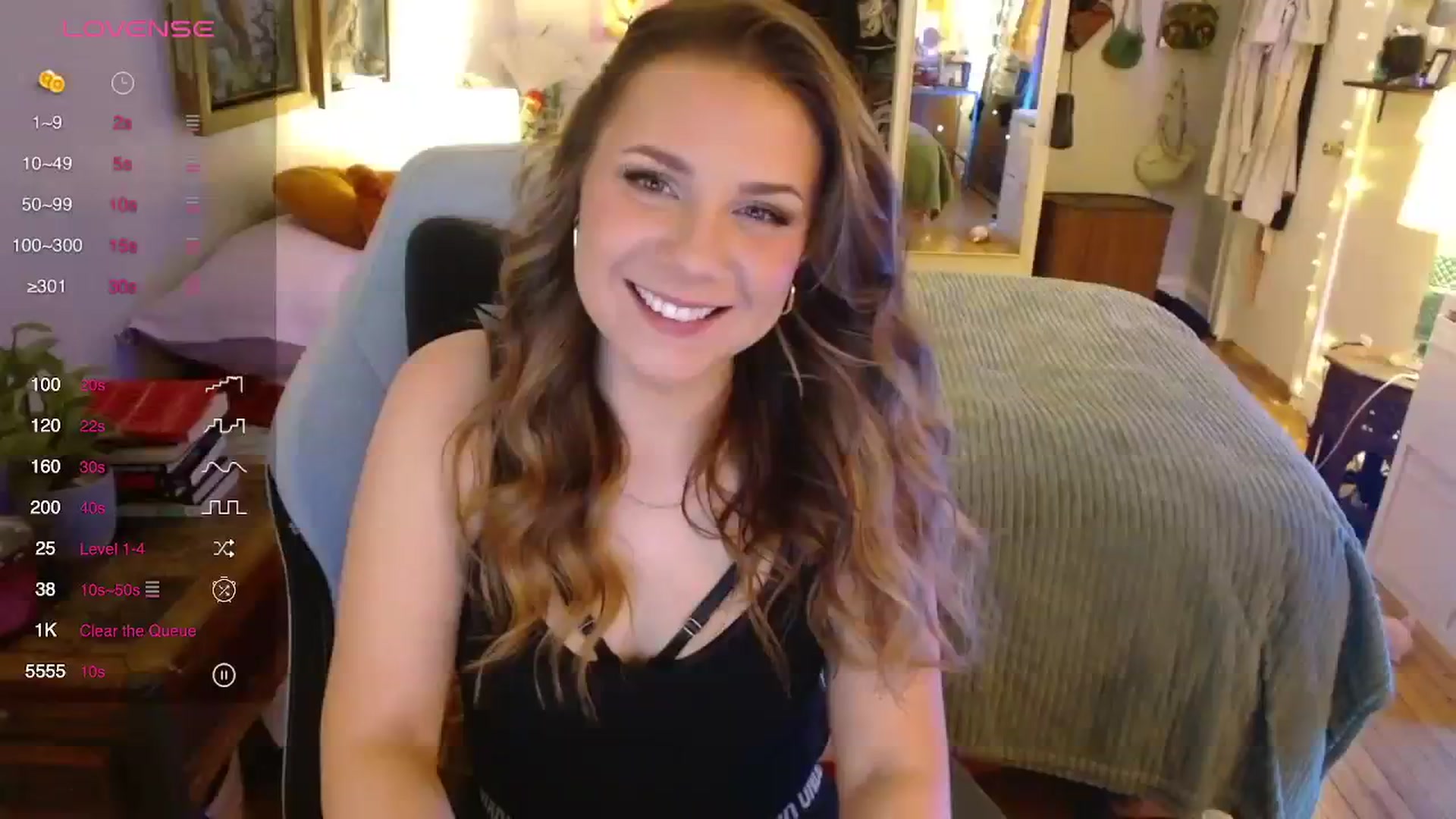 Gallery image thumbnail from Sweetestlilly's myfreecams stream on, 01/17/2024, 03:05 image 1 of 20