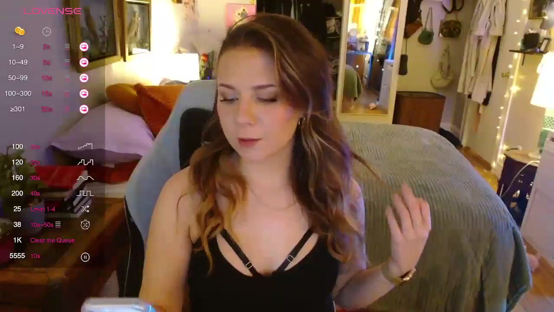 Gallery image thumbnail from Sweetestlilly's myfreecams stream on, 01/17/2024, 03:05 image 17 of 20