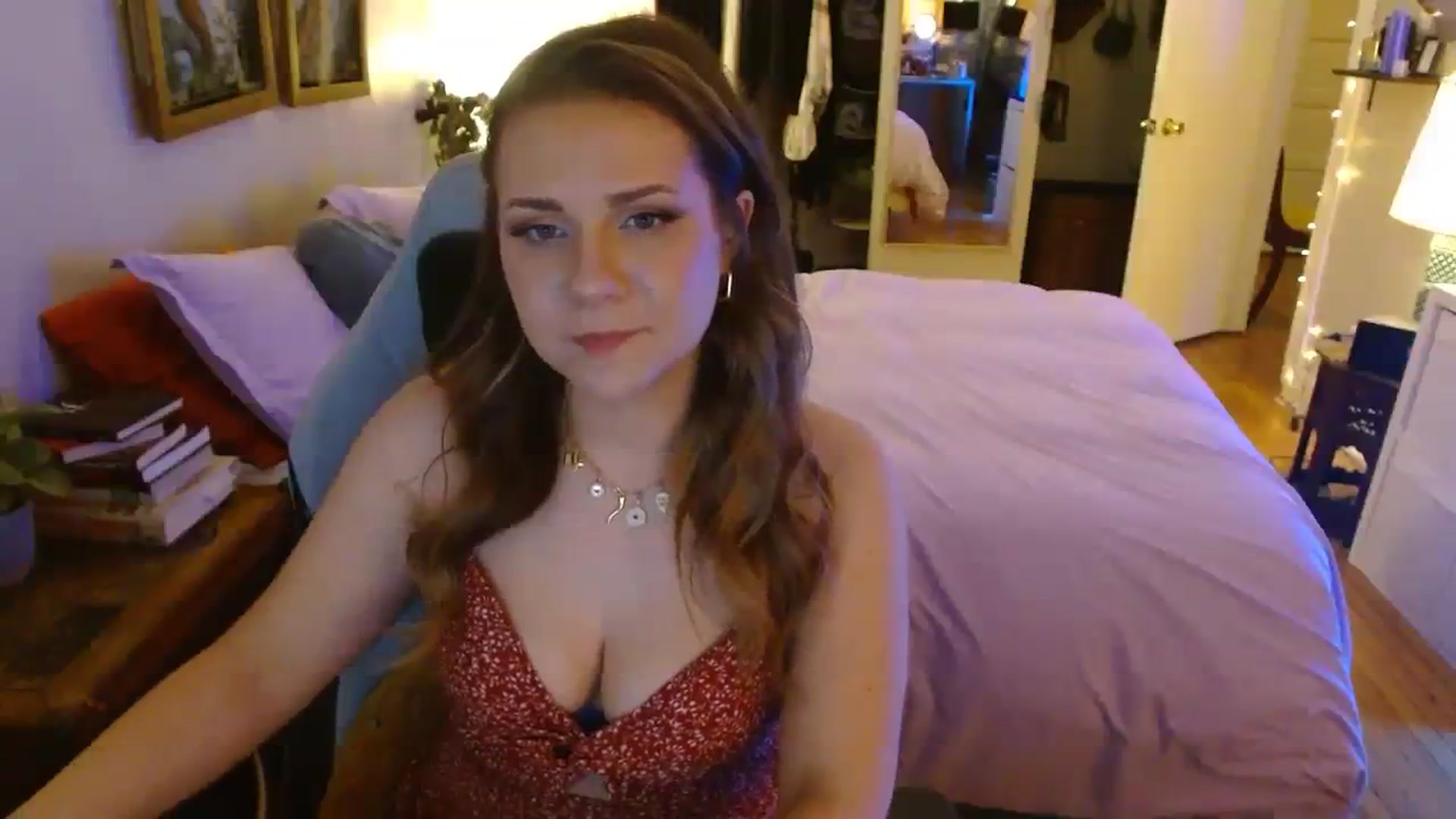 Gallery image thumbnail from Sweetestlilly's myfreecams stream on, 02/14/2024, 02:20 image 11 of 20