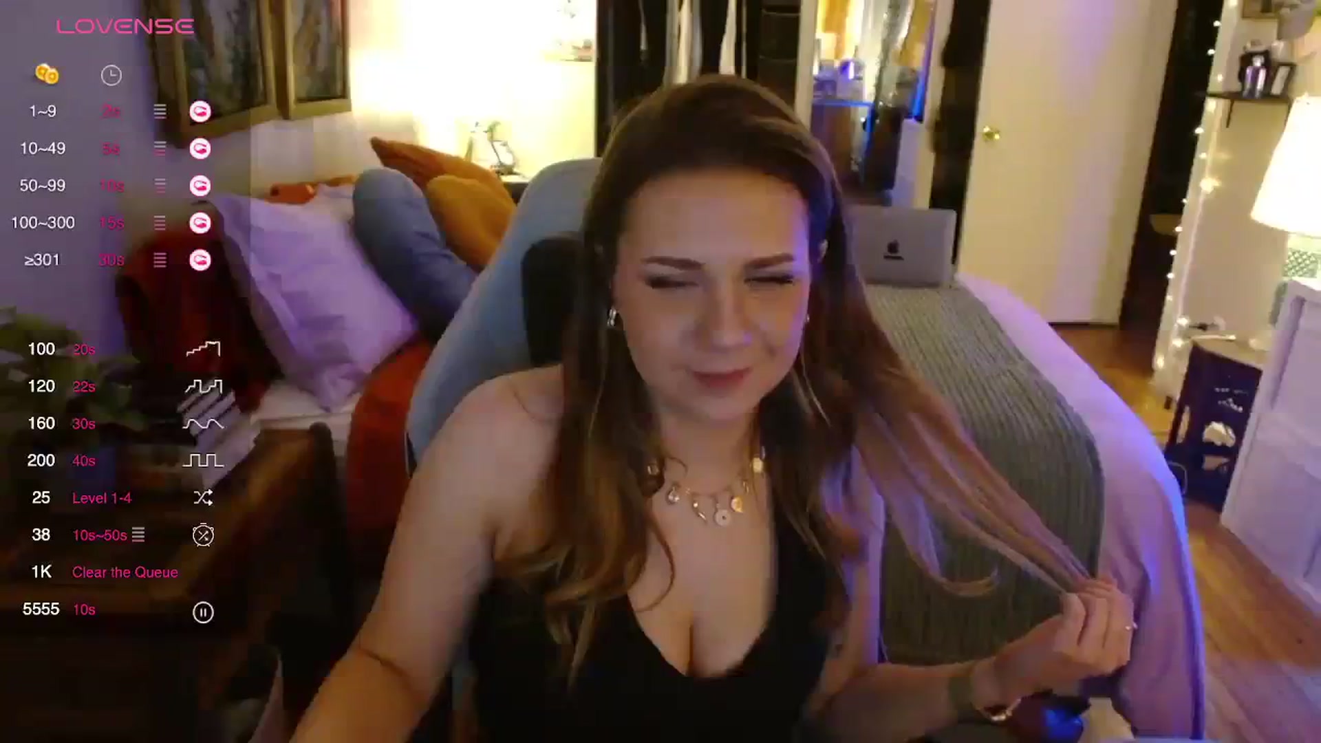 Gallery image thumbnail from Sweetestlilly's myfreecams stream on, 02/19/2024, 03:42 image 20 of 20