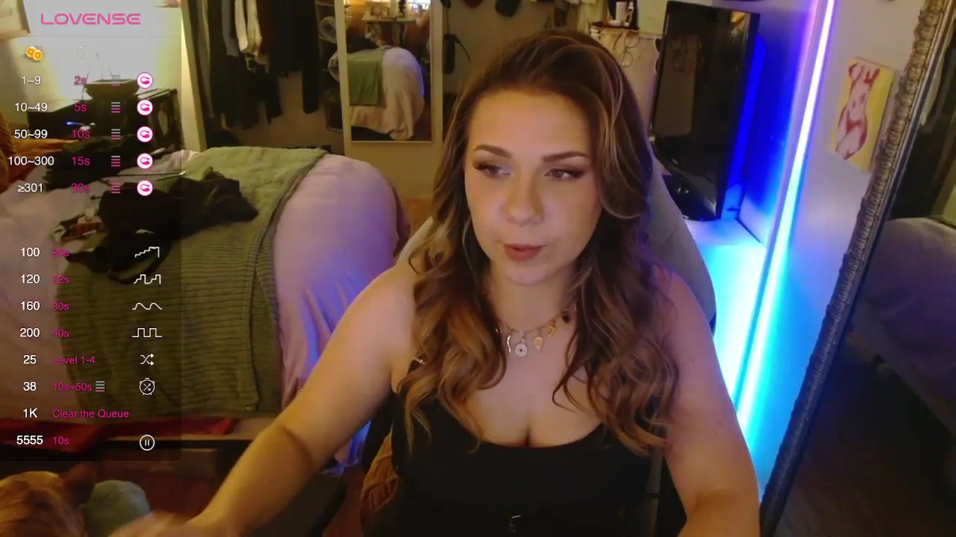 Gallery image thumbnail from Sweetestlilly's myfreecams stream on, 03/10/2024, 02:41 image 16 of 20