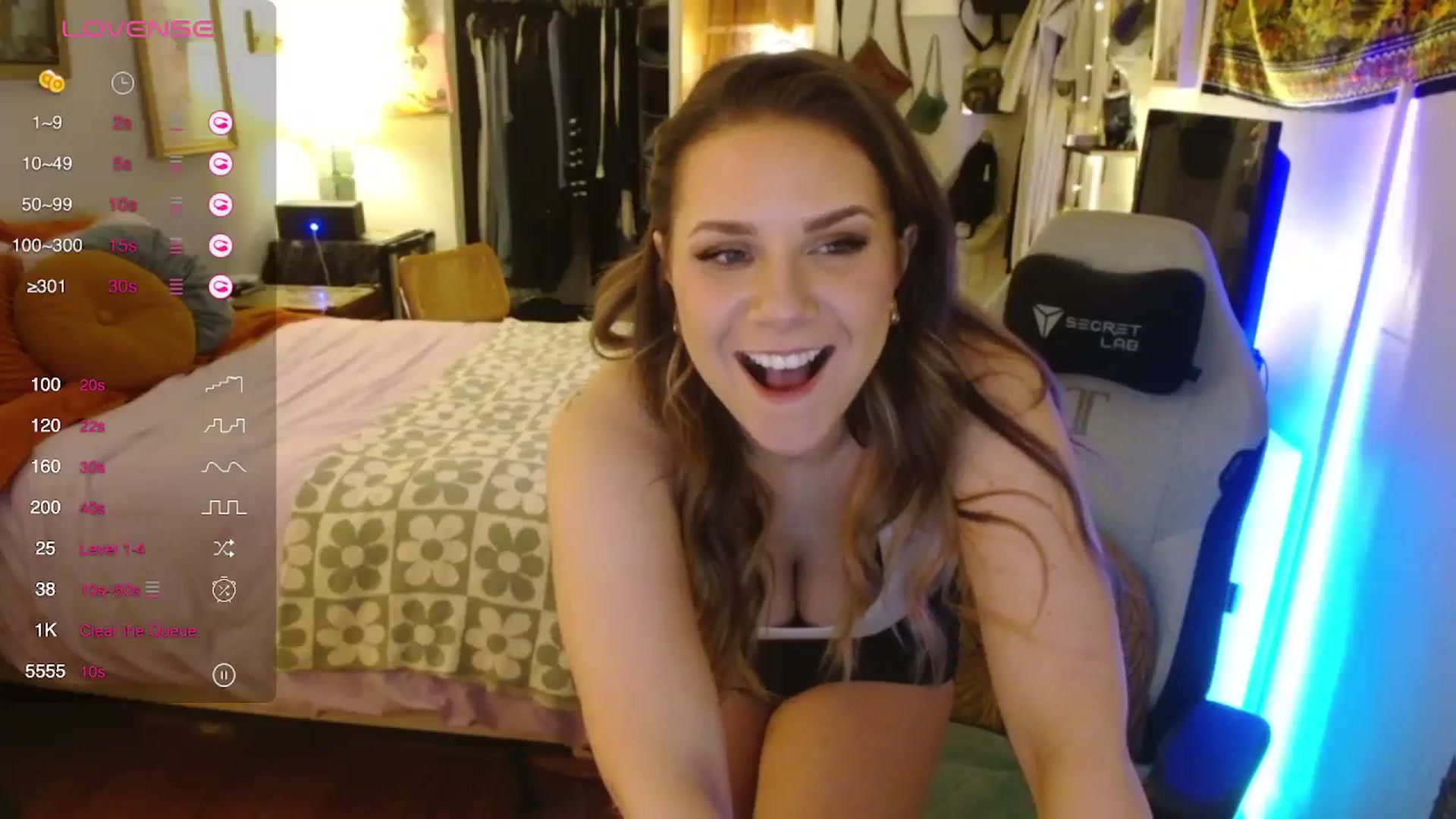 Gallery image thumbnail from Sweetestlilly's myfreecams stream on, 03/26/2024, 02:30 image 20 of 20