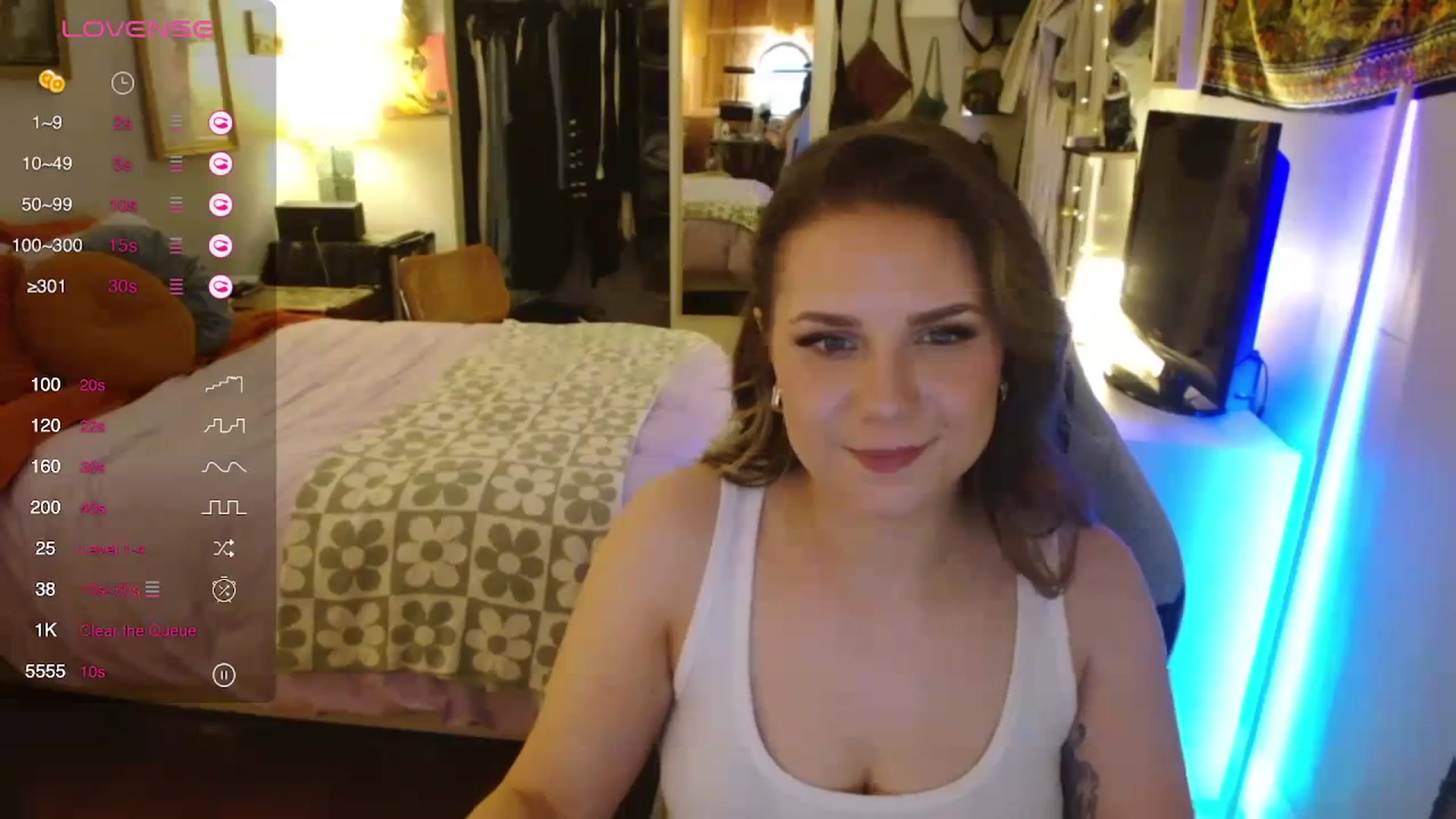 Gallery image thumbnail from Sweetestlilly's myfreecams stream on, 03/26/2024, 02:30 image 16 of 20