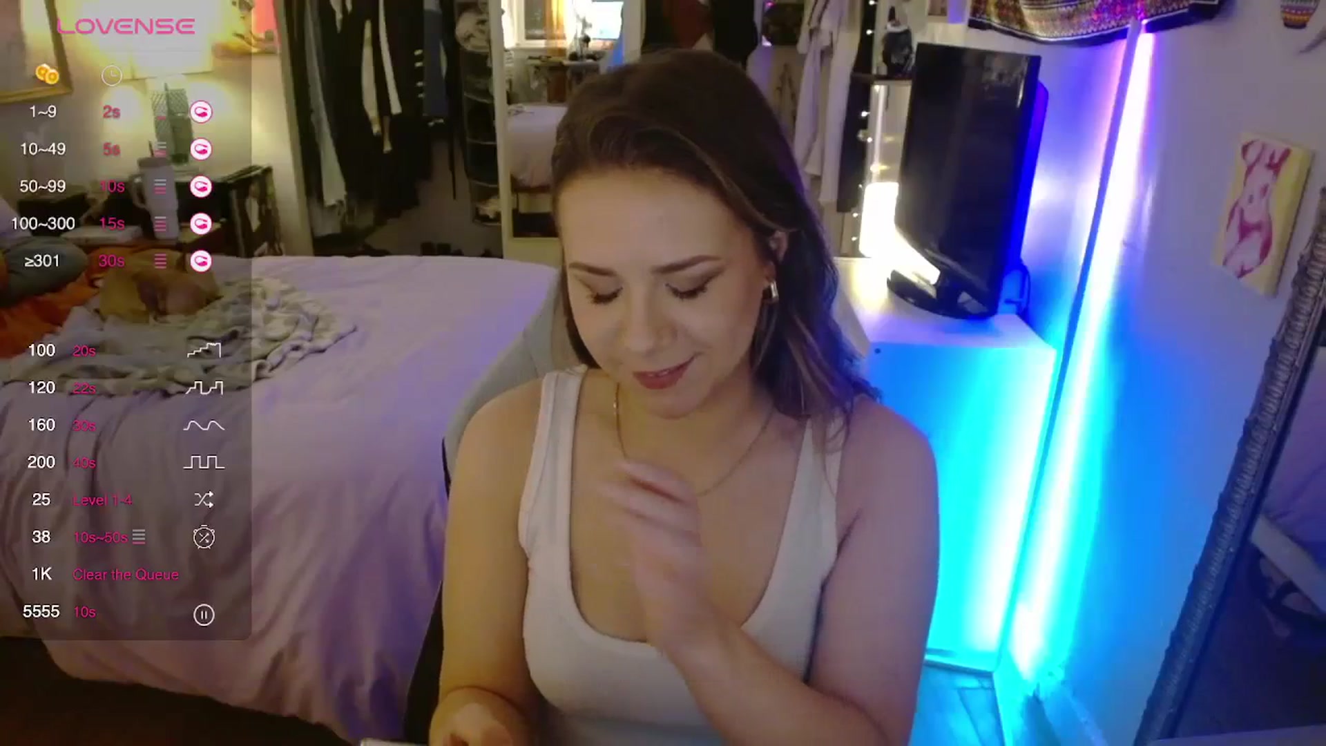 Gallery image thumbnail from Sweetestlilly's myfreecams stream on, 04/09/2024, 02:50 image 6 of 20