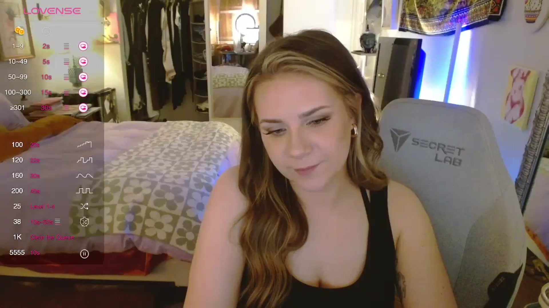 Gallery image thumbnail from Sweetestlilly's myfreecams stream on, 04/24/2024, 02:05 image 11 of 20