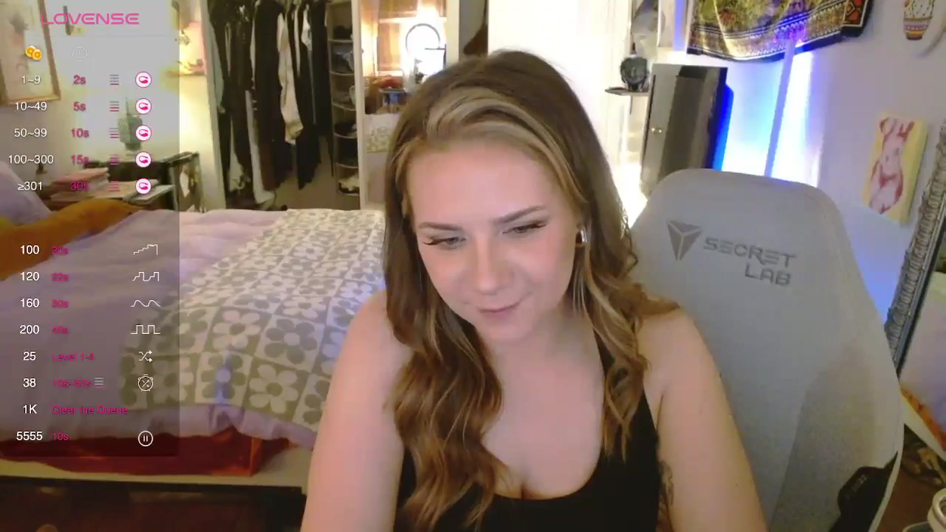 Gallery image thumbnail from Sweetestlilly's myfreecams stream on, 04/24/2024, 02:05 image 9 of 20