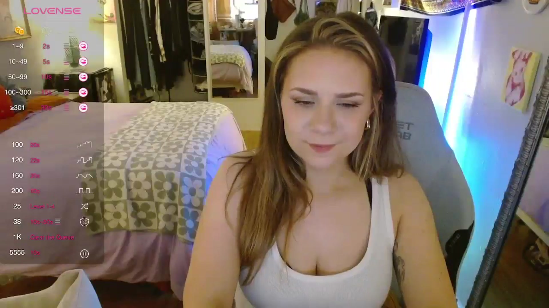 Gallery image thumbnail from Sweetestlilly's myfreecams stream on, 05/01/2024, 03:22 image 8 of 20
