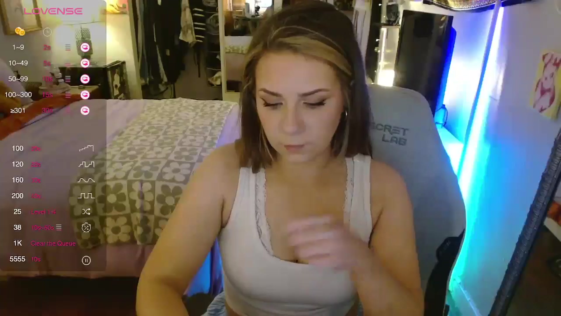 Gallery image thumbnail from Sweetestlilly's myfreecams stream on, 05/09/2024, 02:26 image 15 of 20