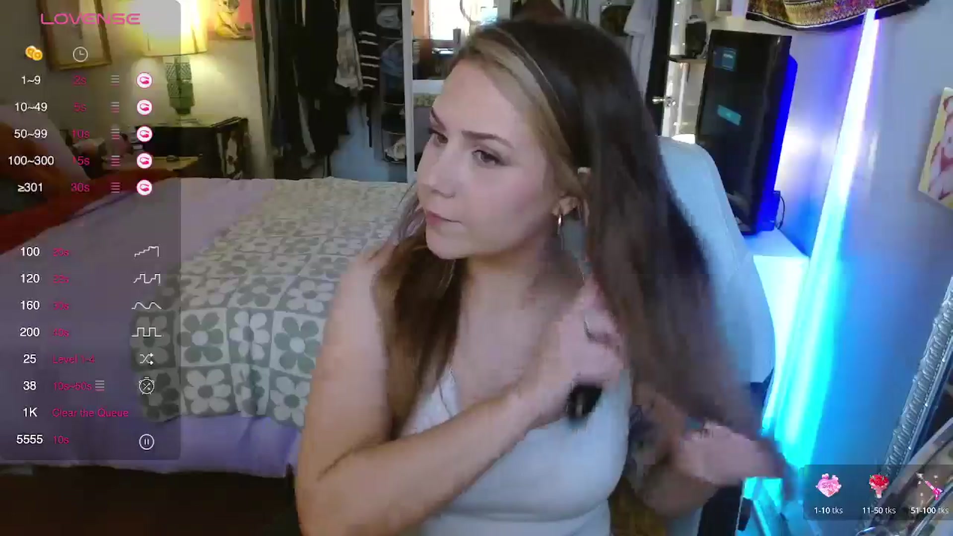Gallery image thumbnail from Sweetestlilly's myfreecams stream on, 05/09/2024, 02:26 image 3 of 20