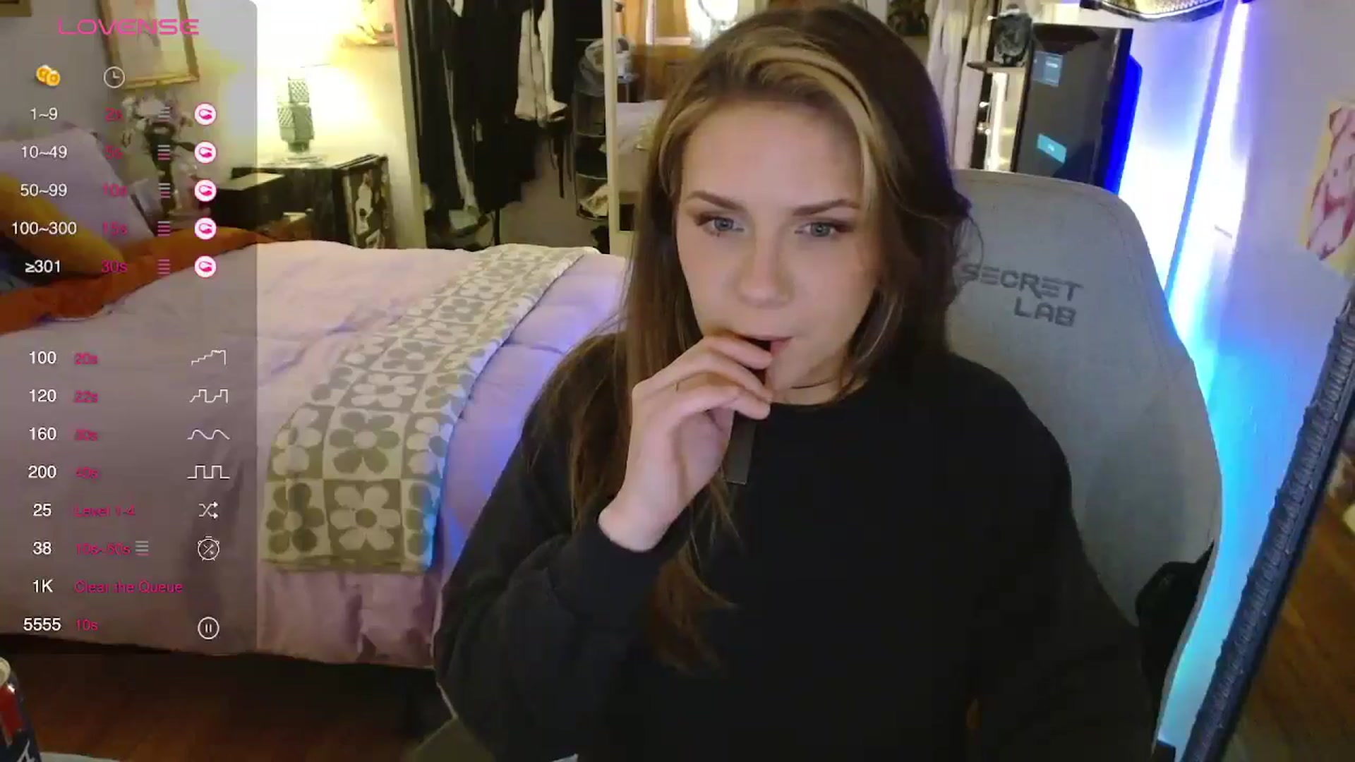 Gallery image thumbnail from Sweetestlilly's myfreecams stream on, 05/15/2024, 03:34 image 16 of 20