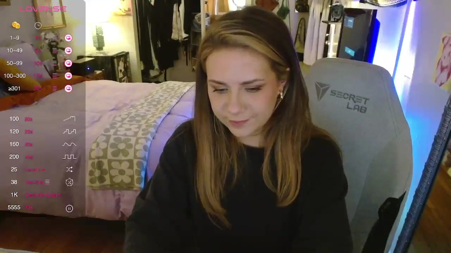 Gallery image thumbnail from Sweetestlilly's myfreecams stream on, 05/15/2024, 03:34 image 9 of 20