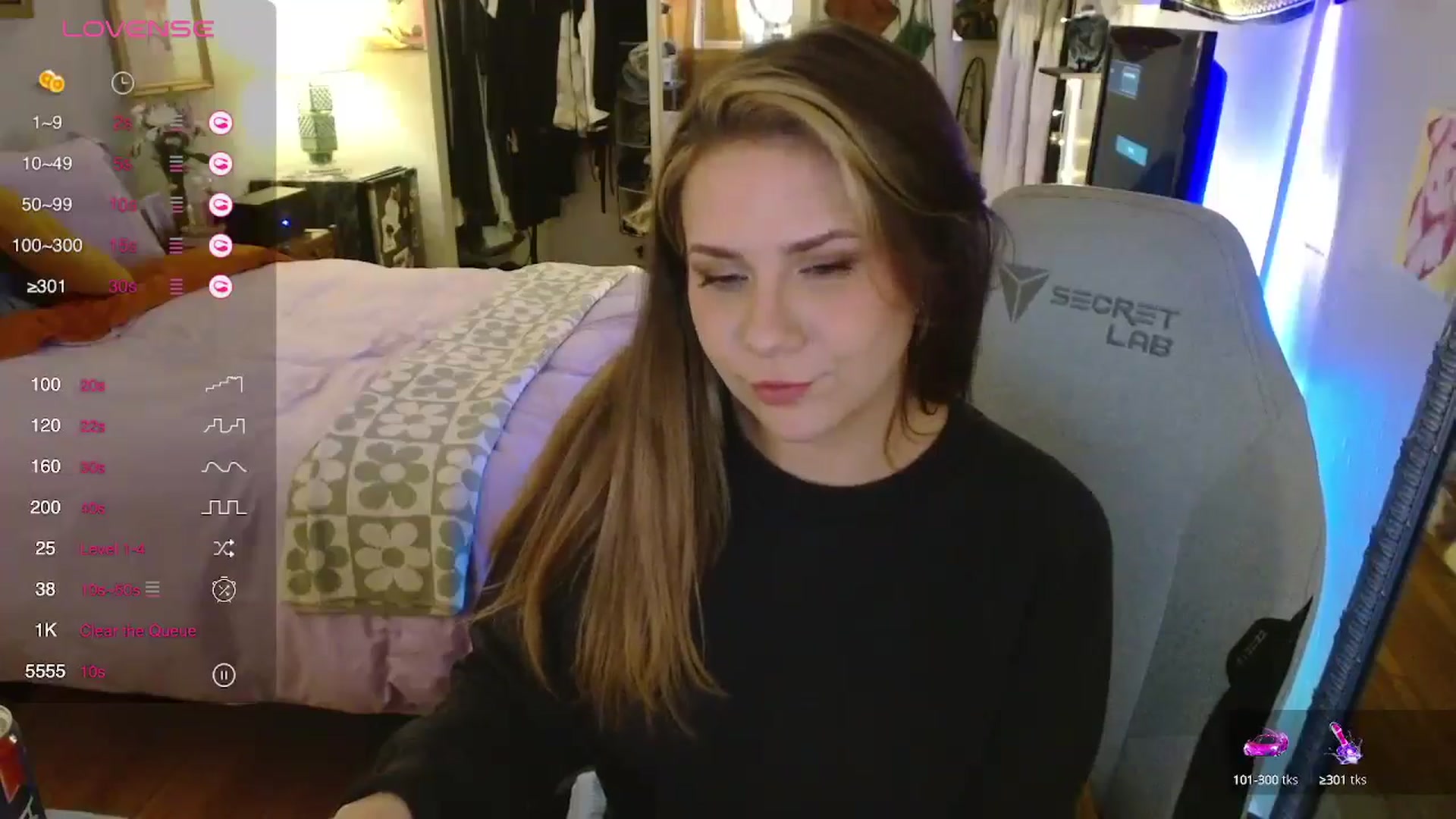 Gallery image thumbnail from Sweetestlilly's myfreecams stream on, 05/15/2024, 03:34 image 15 of 20