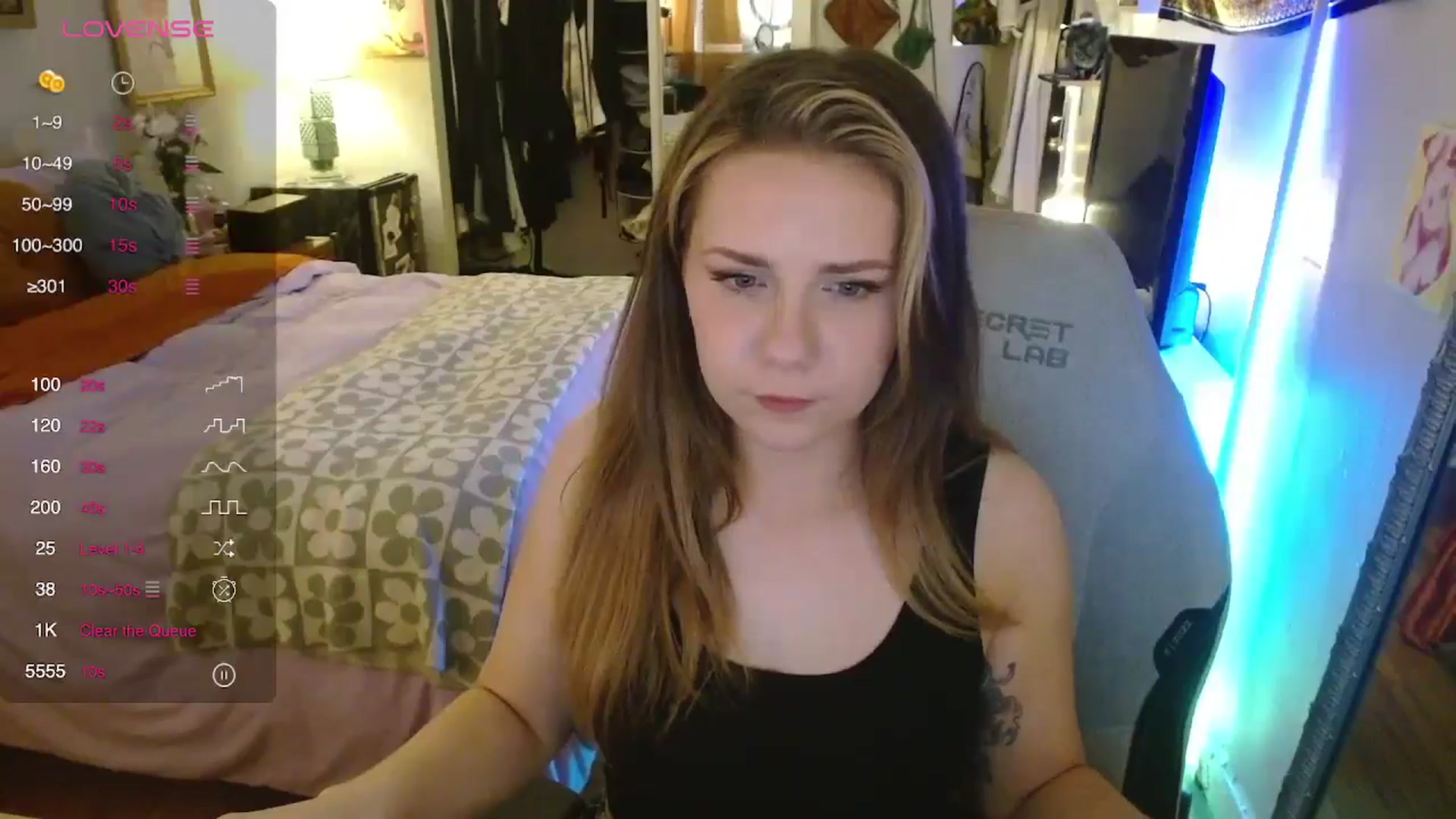 Gallery image thumbnail from Sweetestlilly's myfreecams stream on, 05/17/2024, 03:30 image 15 of 20