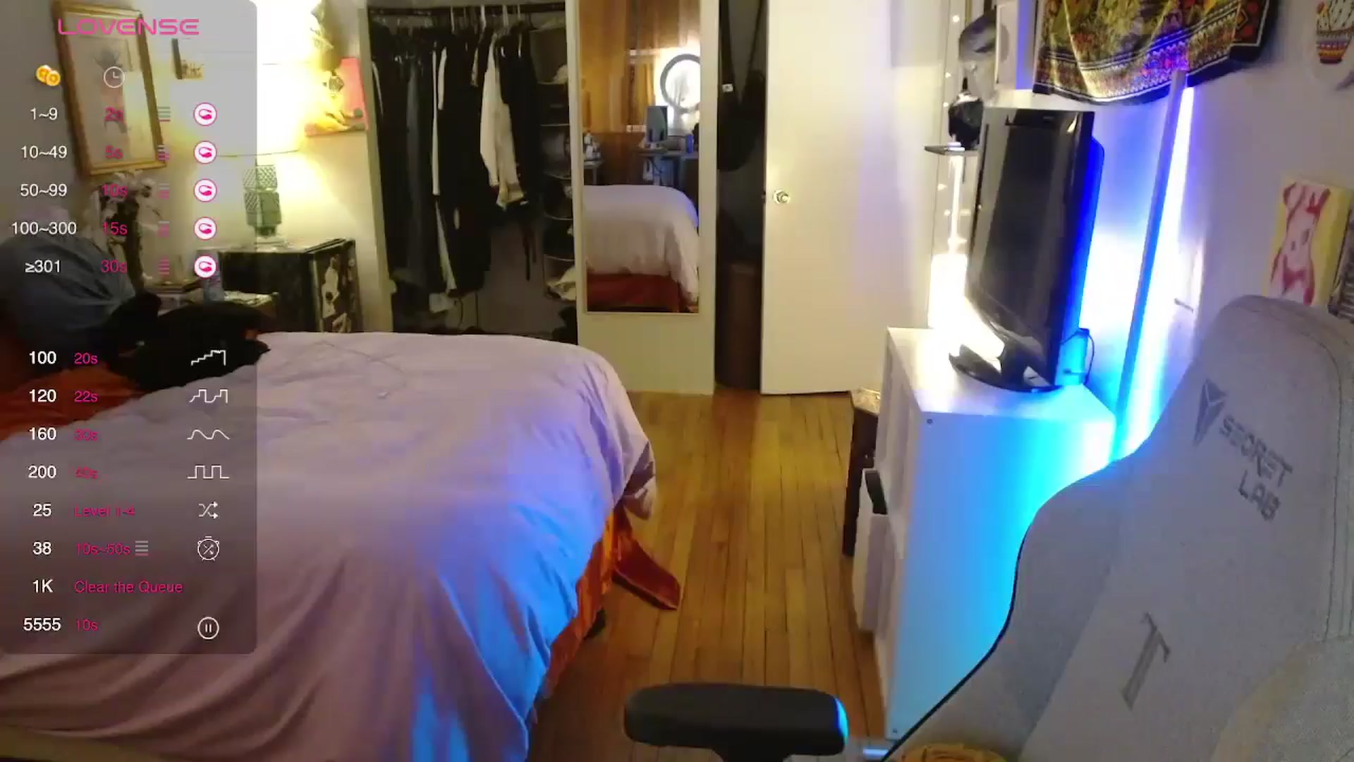 Gallery image thumbnail from Sweetestlilly's myfreecams stream on, 05/21/2024, 02:04 image 15 of 20