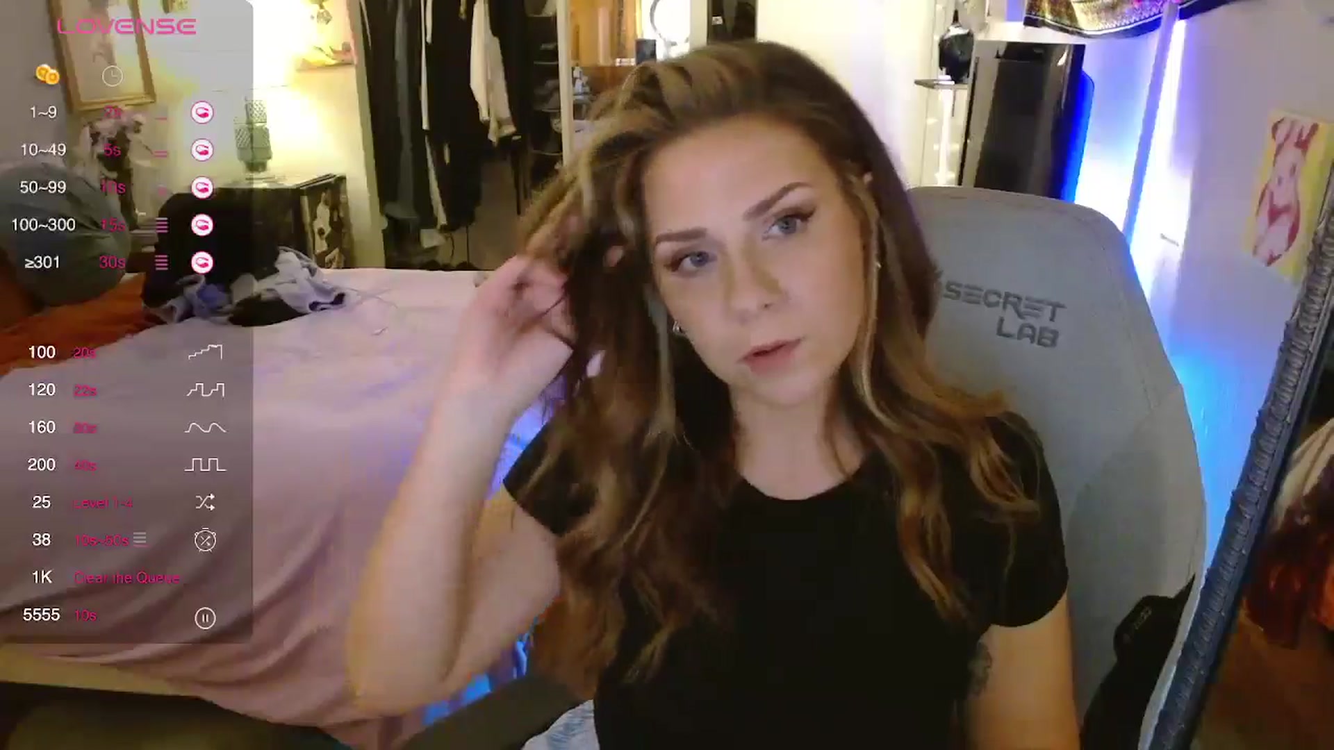 Gallery image thumbnail from Sweetestlilly's myfreecams stream on, 05/21/2024, 02:04 image 3 of 20