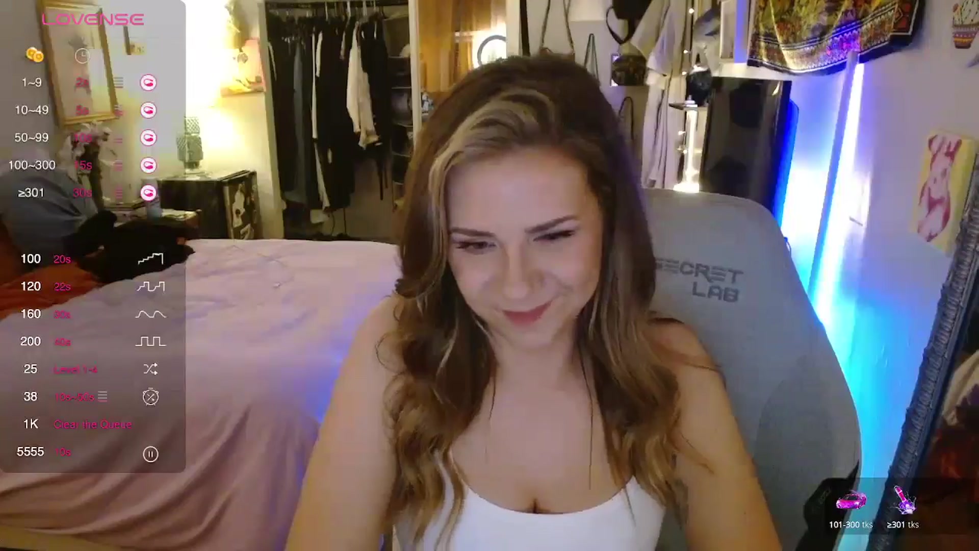 Gallery image thumbnail from Sweetestlilly's myfreecams stream on, 05/21/2024, 03:08 image 10 of 20