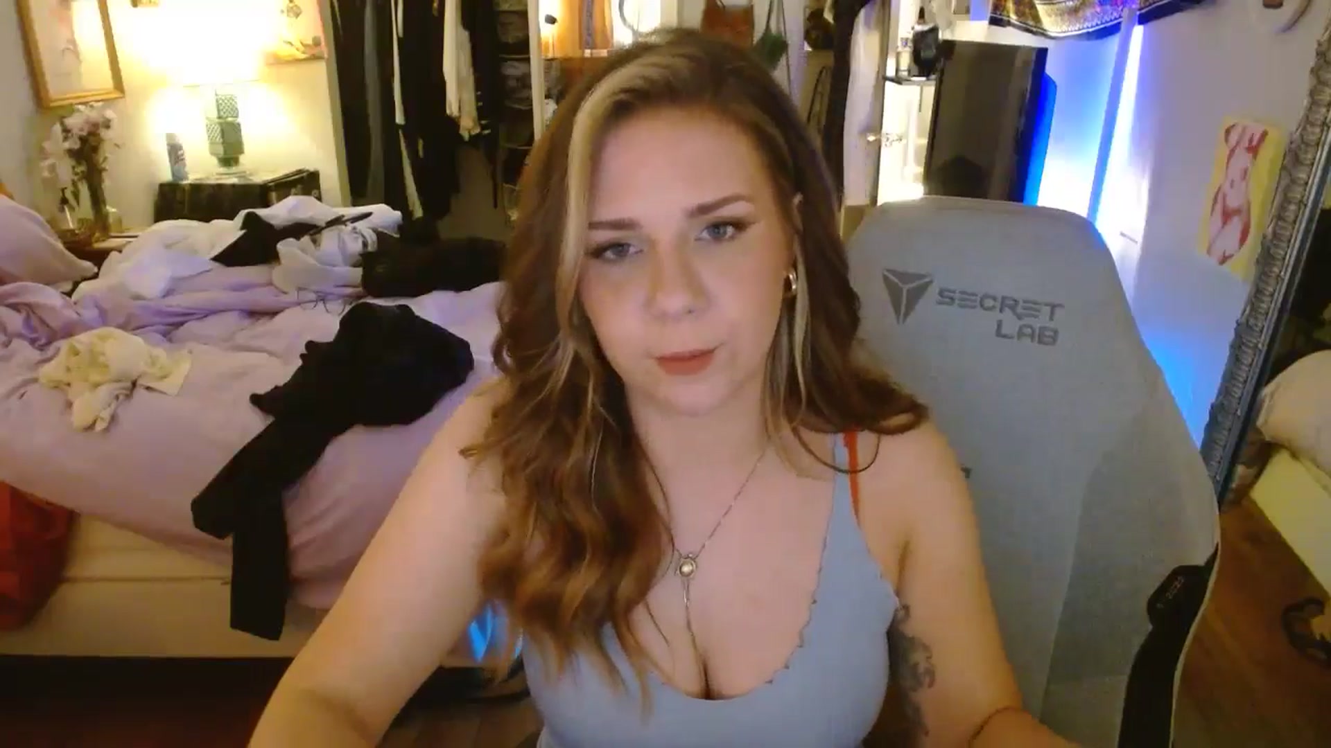 Gallery image thumbnail from Sweetestlilly's myfreecams stream on, 05/24/2024, 01:54 image 10 of 20