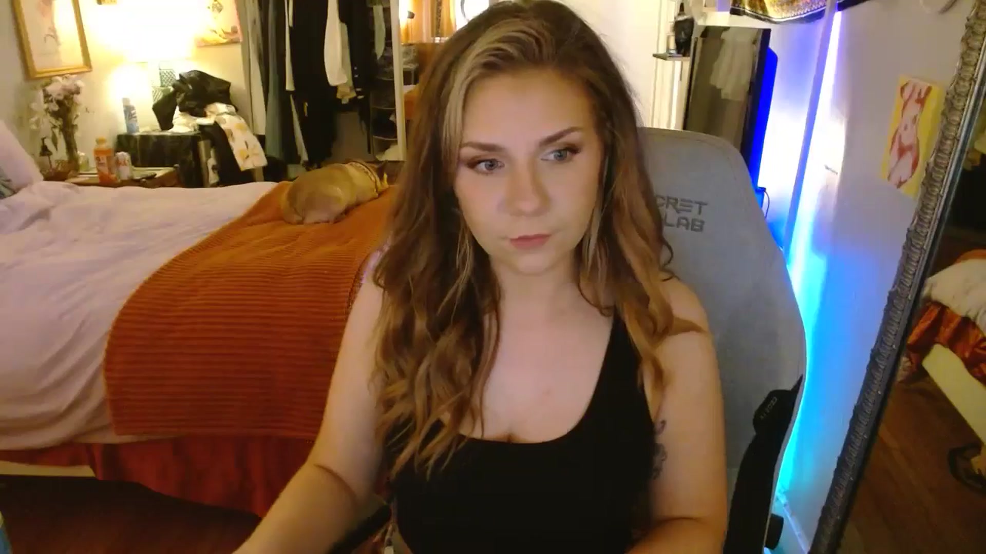 Gallery image thumbnail from Sweetestlilly's myfreecams stream on, 05/25/2024, 02:59 image 5 of 20