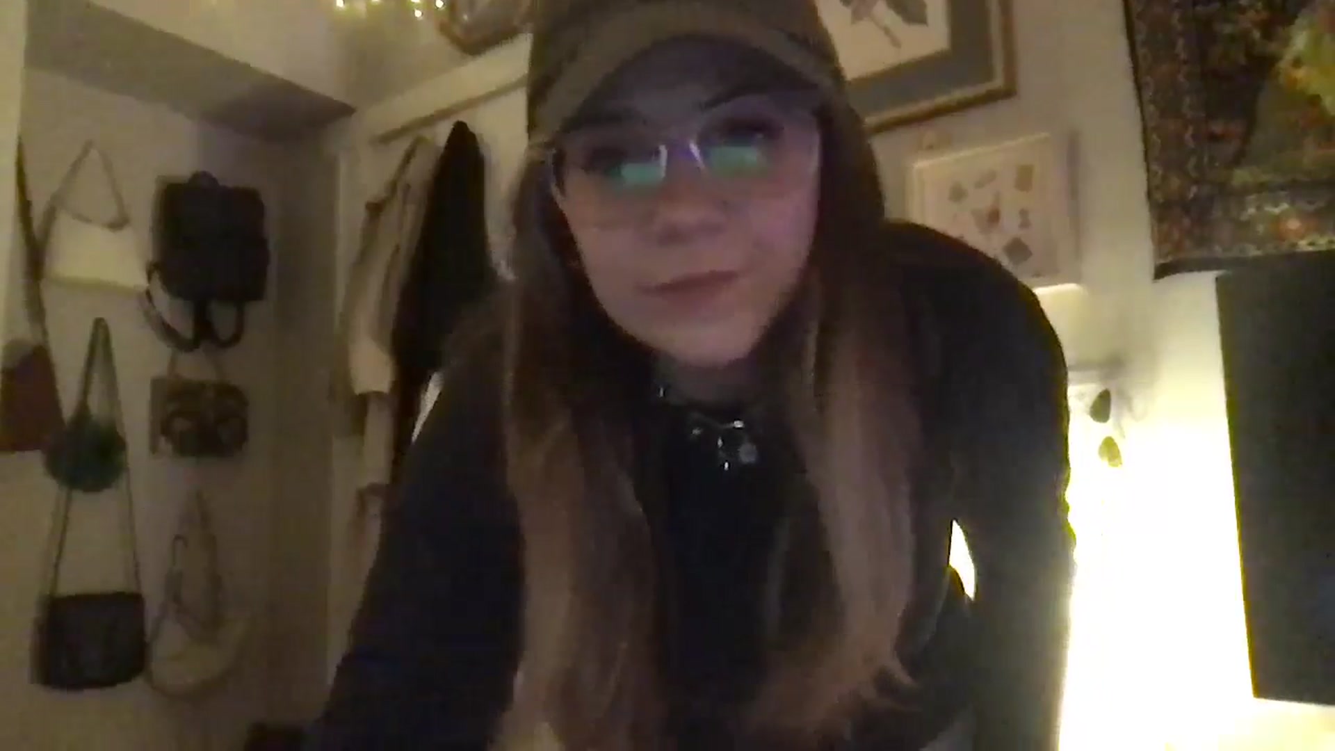 Gallery image thumbnail from Sweetestlilly's myfreecams stream on, 05/30/2024, 04:17 image 20 of 20