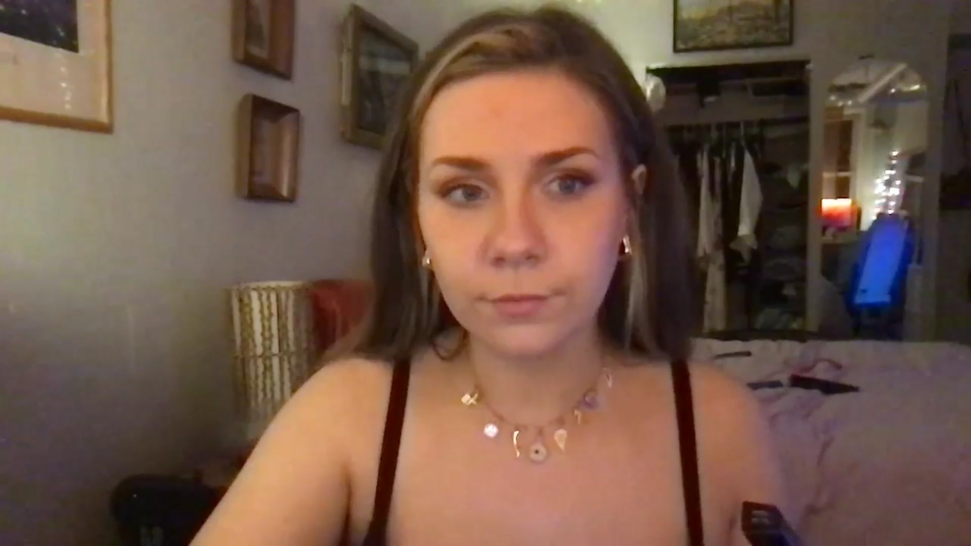 Gallery image thumbnail from Sweetestlilly's myfreecams stream on, 05/30/2024, 04:17 image 14 of 20