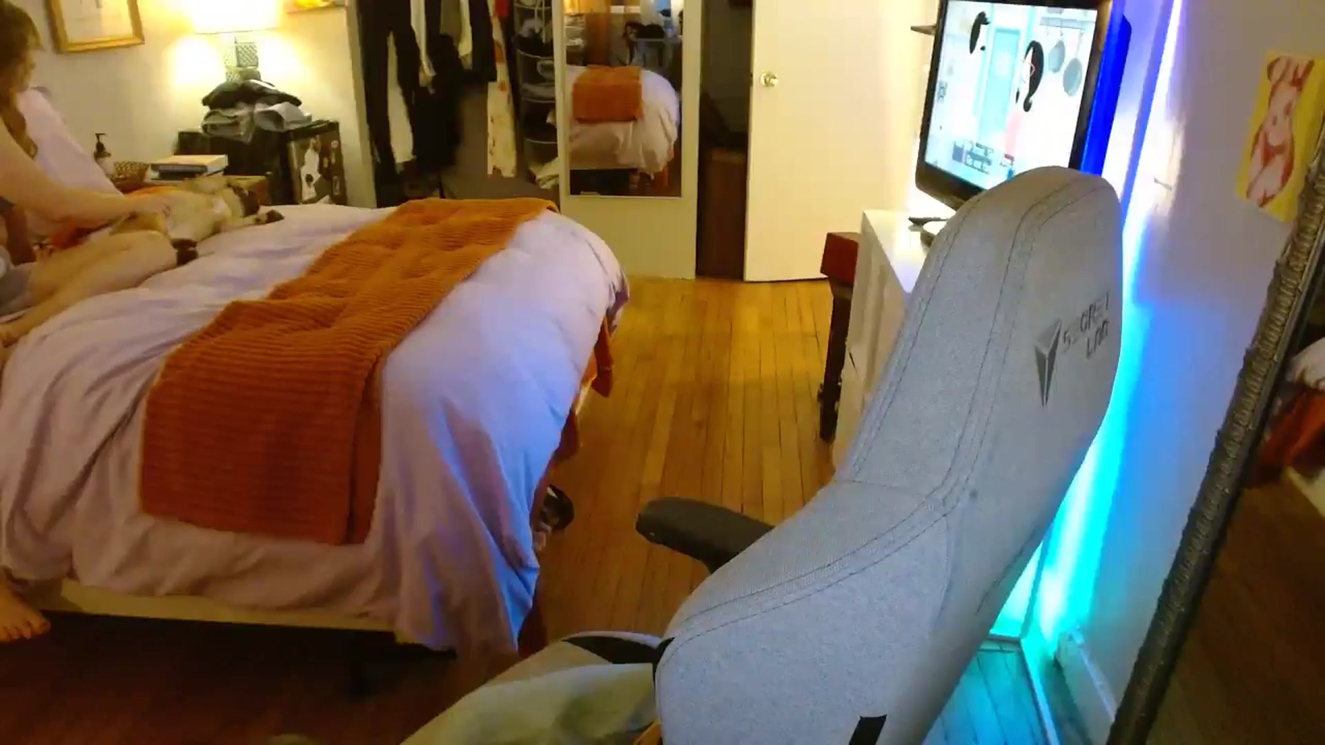 Gallery image thumbnail from Sweetestlilly's myfreecams stream on, 06/06/2024, 03:59 image 15 of 20