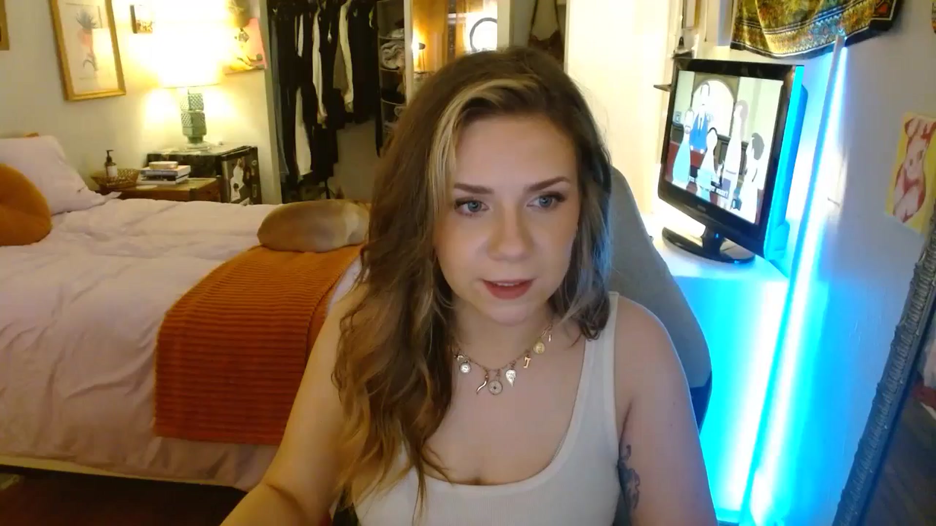 Gallery image thumbnail from Sweetestlilly's myfreecams stream on, 06/08/2024, 04:21 image 1 of 20