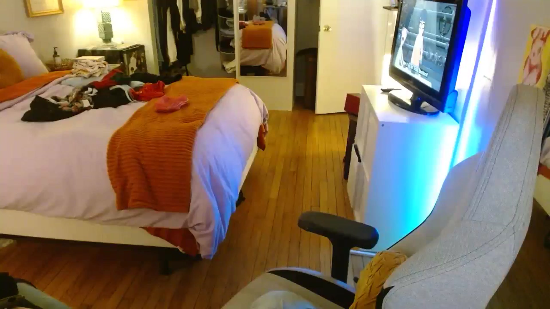 Gallery image thumbnail from Sweetestlilly's myfreecams stream on, 06/09/2024, 04:51 image 10 of 20