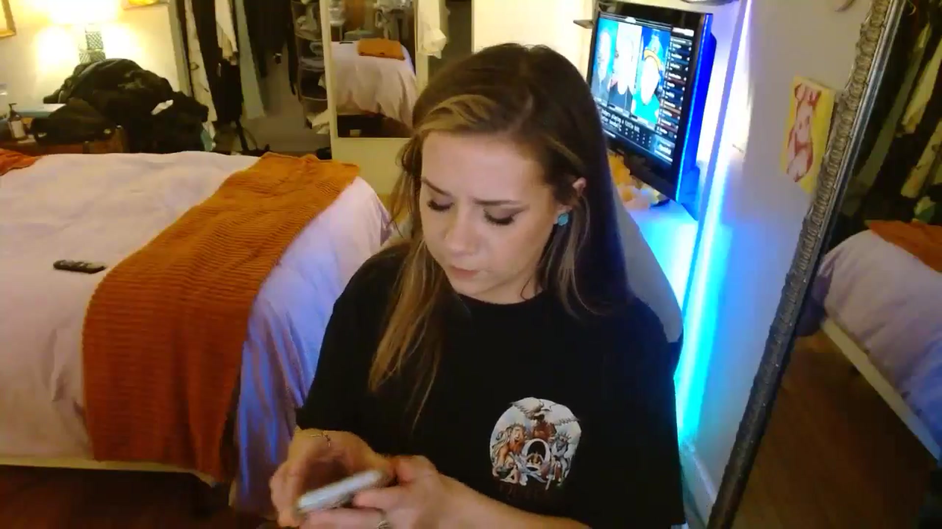 Gallery image thumbnail from Sweetestlilly's myfreecams stream on, 06/13/2024, 04:04 image 5 of 20