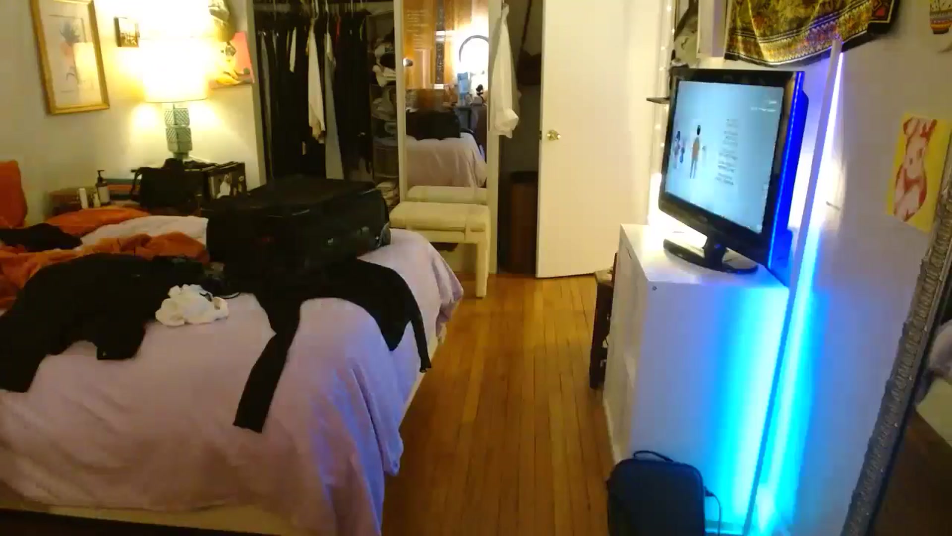 Gallery image thumbnail from Sweetestlilly's myfreecams stream on, 06/14/2024, 04:17 image 20 of 20