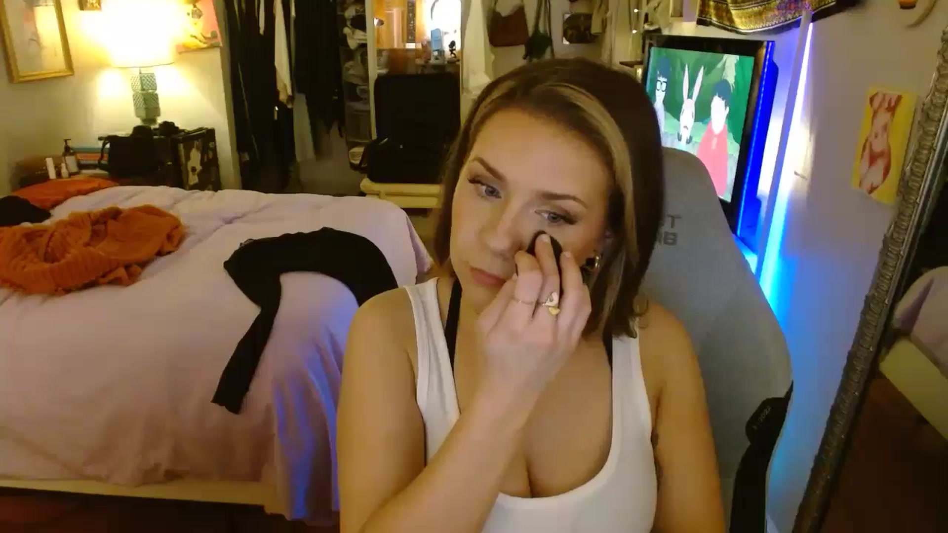 Gallery image thumbnail from Sweetestlilly's myfreecams stream on, 06/14/2024, 04:17 image 8 of 20