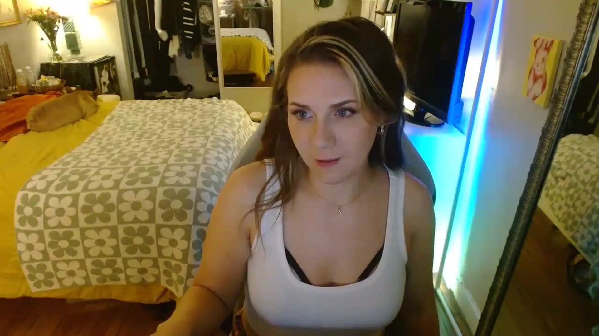 Gallery image thumbnail from Sweetestlilly's myfreecams stream on, 06/28/2024, 04:30 image 5 of 20