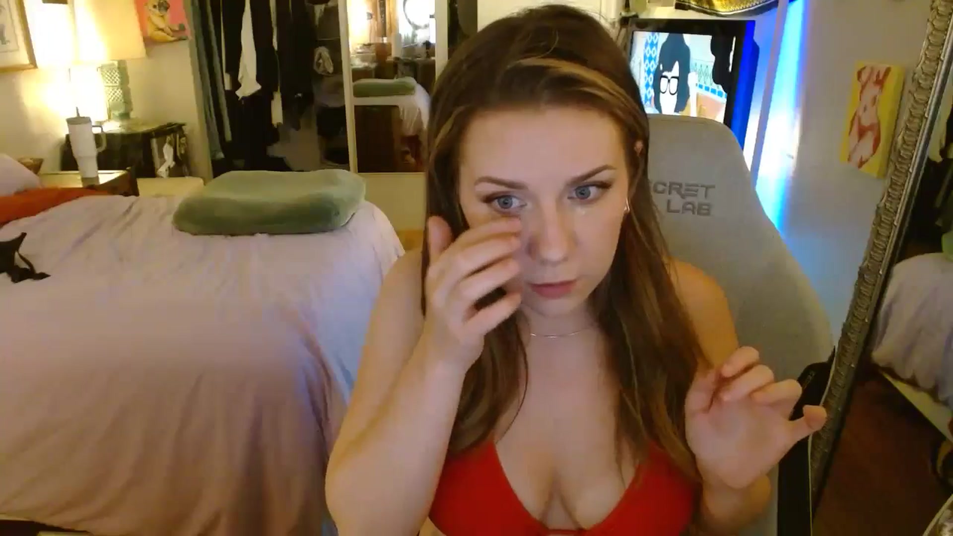 Gallery image thumbnail from Sweetestlilly's myfreecams stream on, 07/06/2024, 05:08 image 5 of 20
