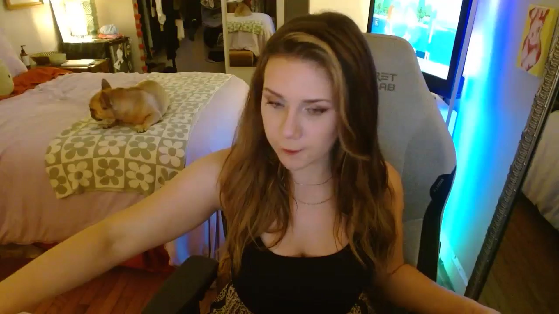 Gallery image thumbnail from Sweetestlilly's myfreecams stream on, 07/10/2024, 02:07 image 7 of 20